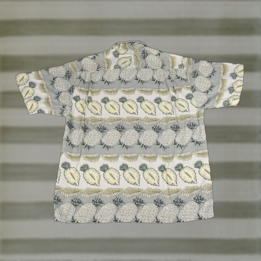 VINTAGE Tommy Bahama Shirt Mens M Gray Silk Hawaiian Camp Loop Collar Pineapple VTG