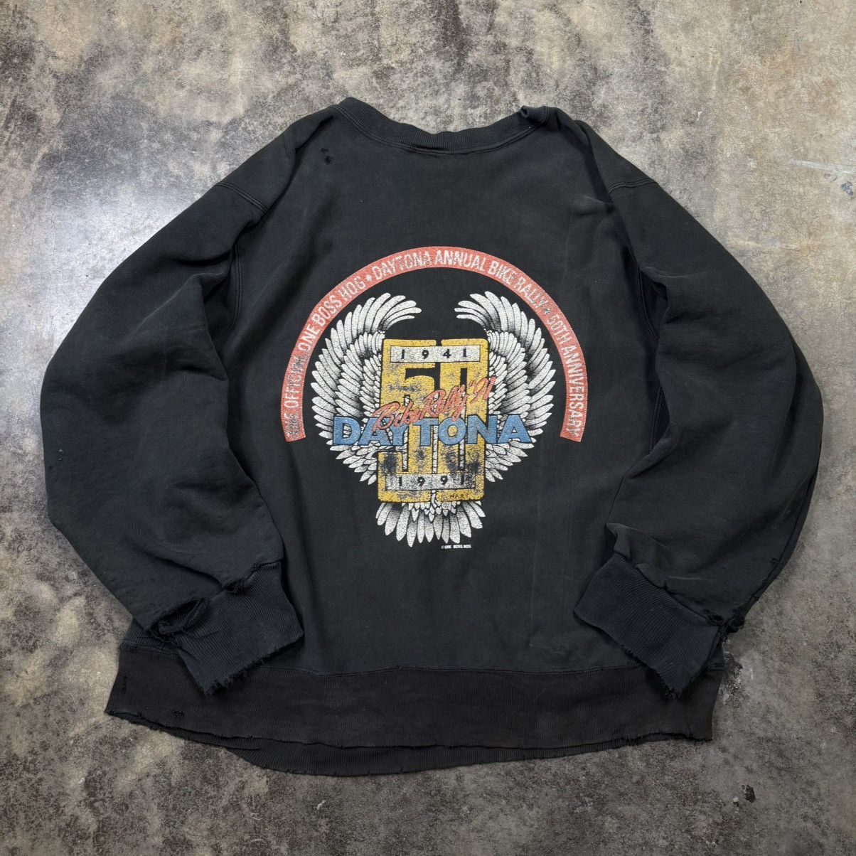 Vintage vintage thrashed biker motorcycle rally weave sweatshirt Size US XL / EU 56 / 4 - 1 Thumbnail