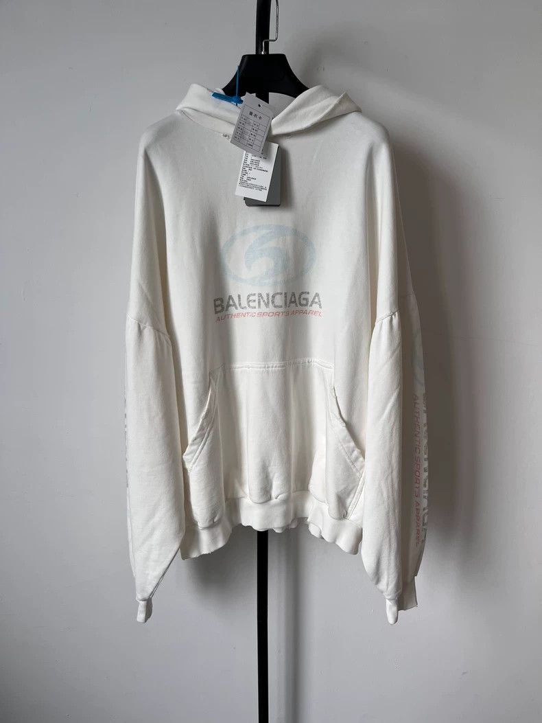 Balenciaga Balenciaga Surf Hooded Sweatshirt Size US M / EU 48-50 / 2 - 1 Thumbnail