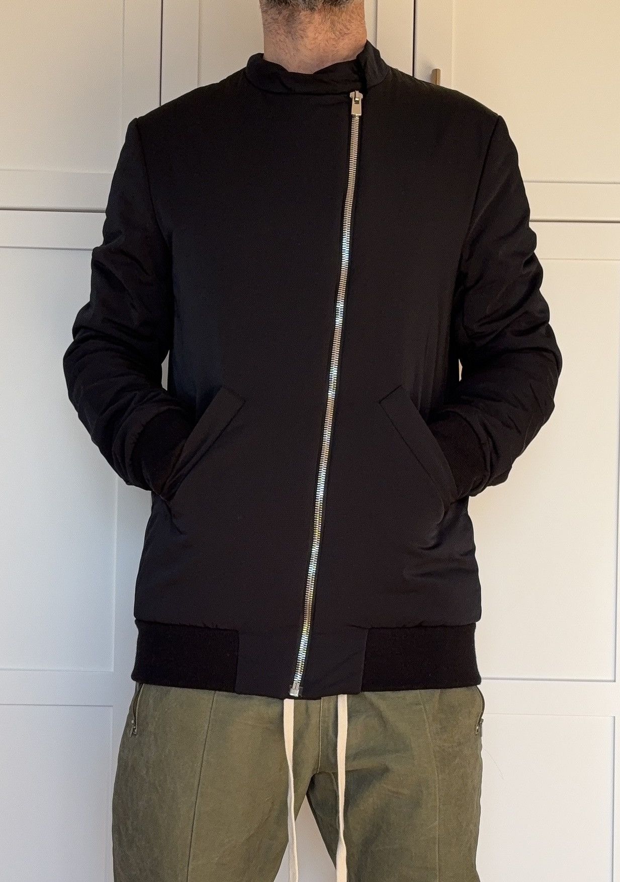 Thamanyah BNWT Bomber Size US S / EU 44-46 / 1 - 1 Thumbnail