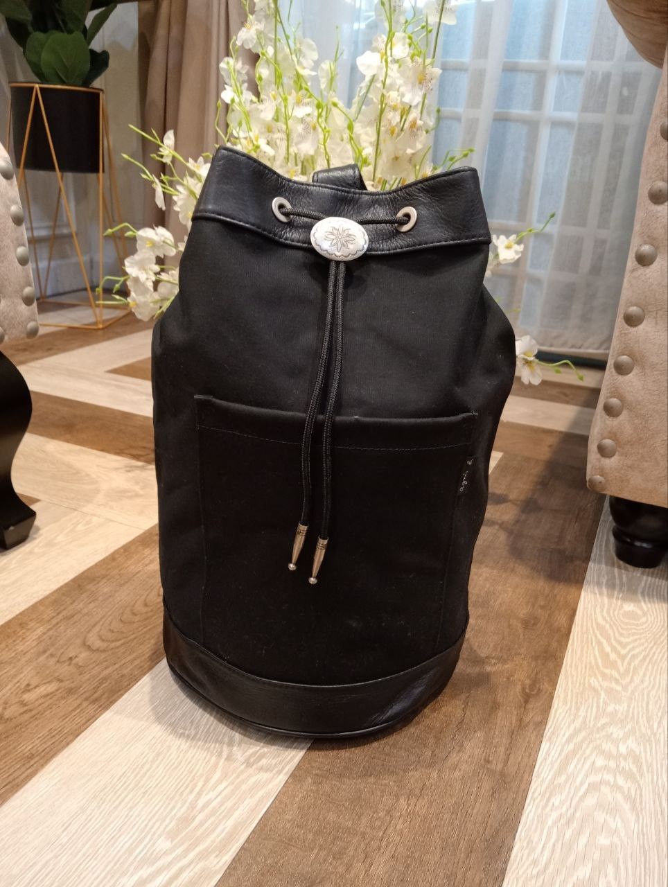 agnes b. AGNES B. VOYAGE BLACK CANVAS & LEATHER BUCKET BAG Size ONE SIZE - 1 Thumbnail