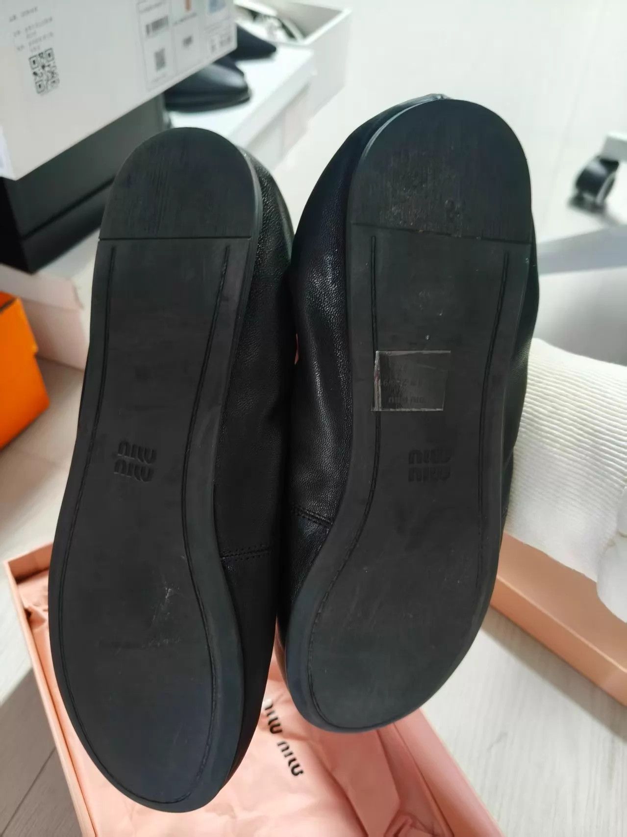 Miu Miu MIU MIU Black 37 Flat Shoes Size US 6.5 / IT 36.5 - 4 Thumbnail