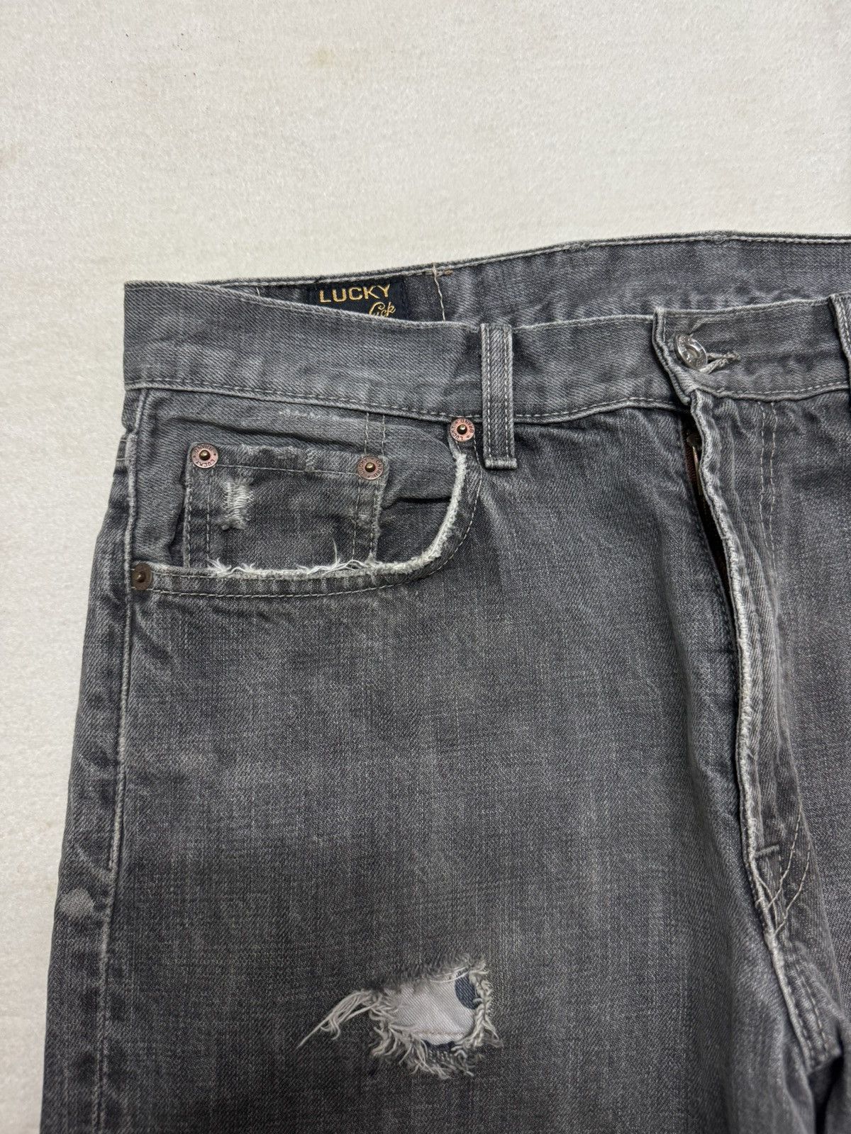 Japanese Brand 🔥OFFER🔥VINTAGE JAPANESE BAGGY THRASHED JEANS Size US 31 - 7 Thumbnail
