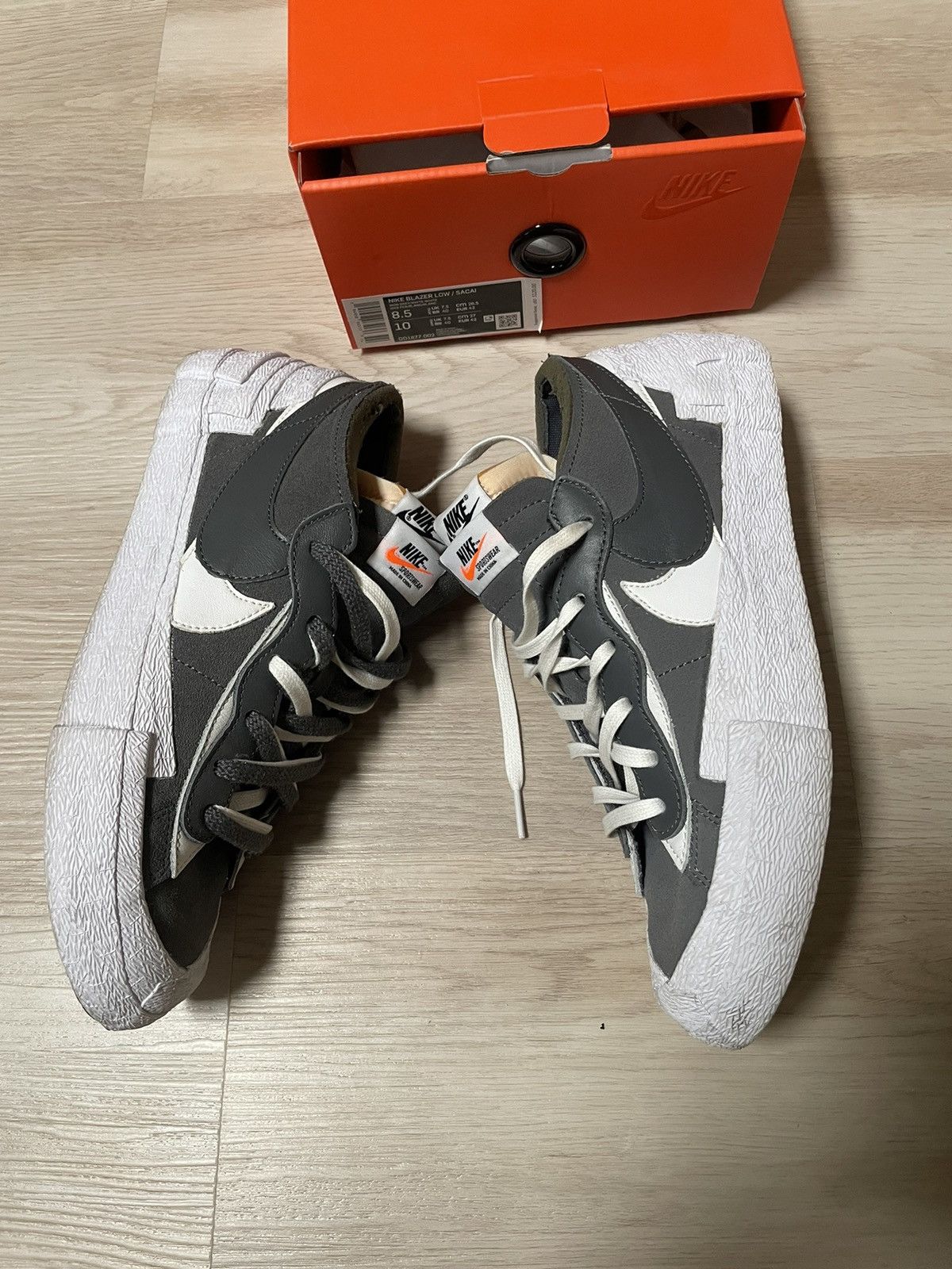 Nike × Sacai Nike x Sacai Blazer Low in White/Grey Size US 8.5 / EU 41-42 - 4 Thumbnail