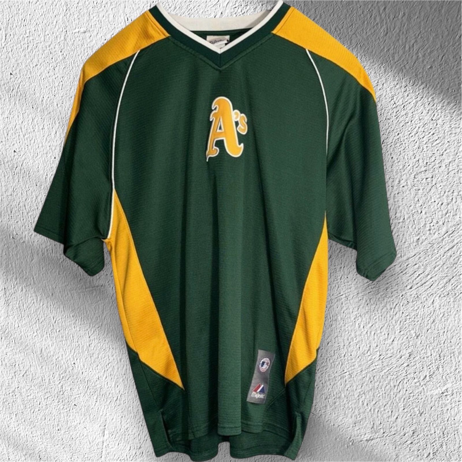 Majestic Medium Vintage Oakland A's Athletics Jersey Green/Yellow Size US M / EU 48-50 / 2 - 1 Thumbnail