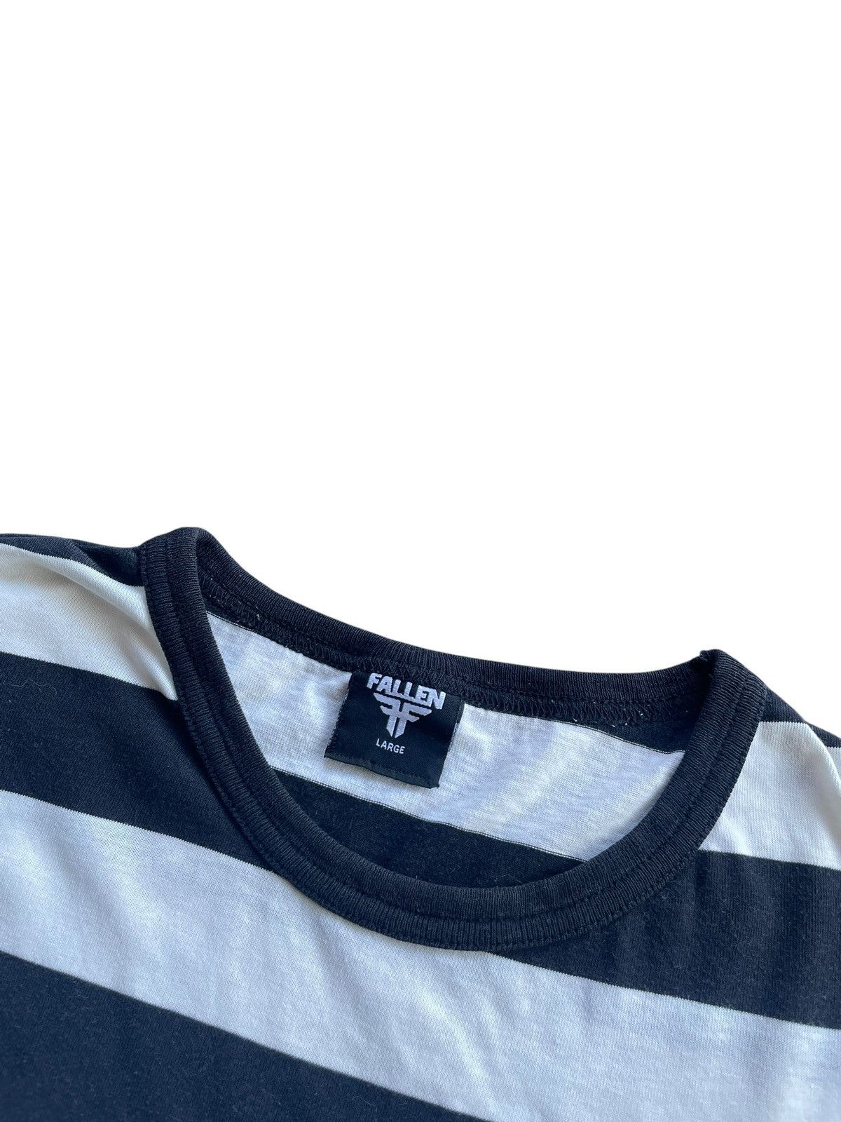 Other Fallen Stripes Tshirt Size US M / EU 48-50 / 2 - 5 Thumbnail