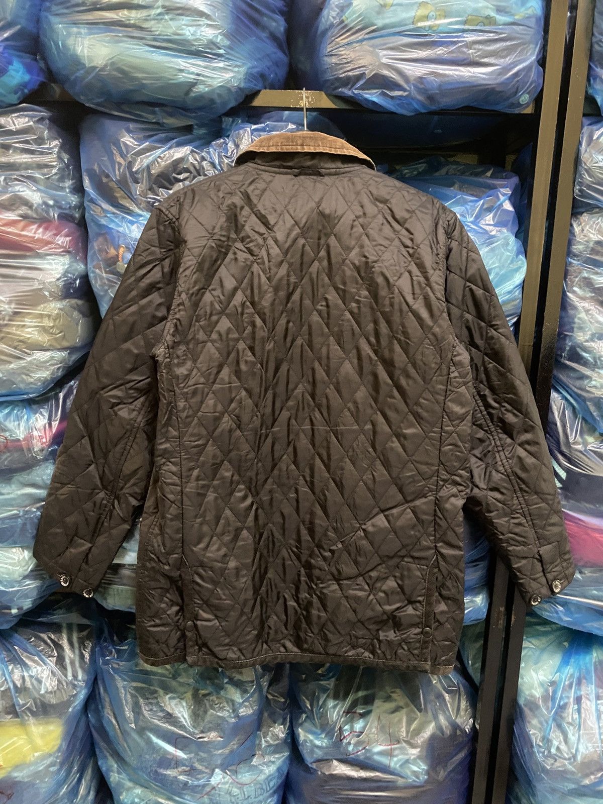 Eddie Bauer Black Quilted Barn Jacket Corduroy Collar