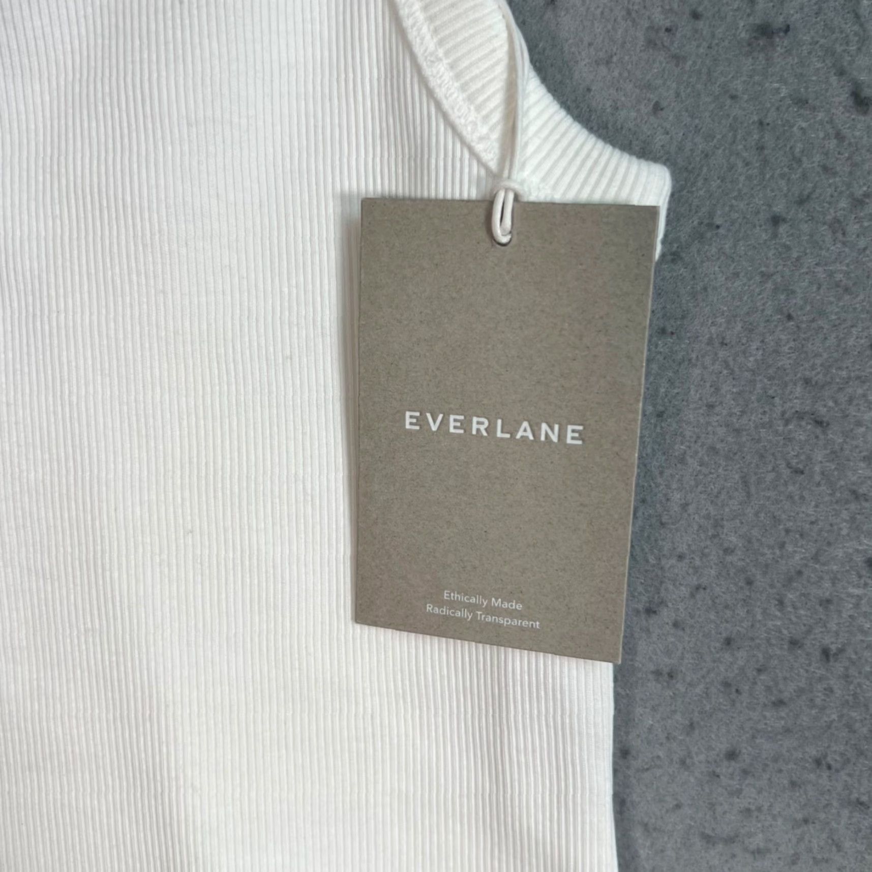 Everlane Everlane Womens XXS Organic Cotton One-Shoulder Tank White Shirt Sleeveless Womens 2XS Organic Cotton One Shoulder Fashion Tank White Womens Size XXS / US 00 / IT 34 - 5 Thumbnail