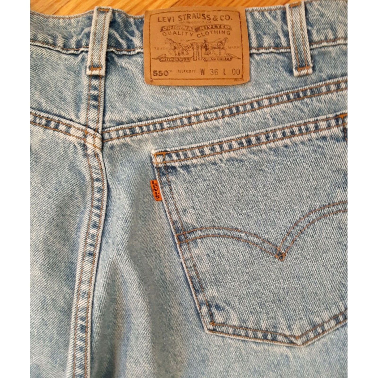 Levi's VINTAGE Levi's Orange Tab Blue Jeans Shorts Bermuda 36 Relaxed 90s Mens Blue Denim Cotton 550 Casual Size US 36 / EU 52 - 5 Thumbnail