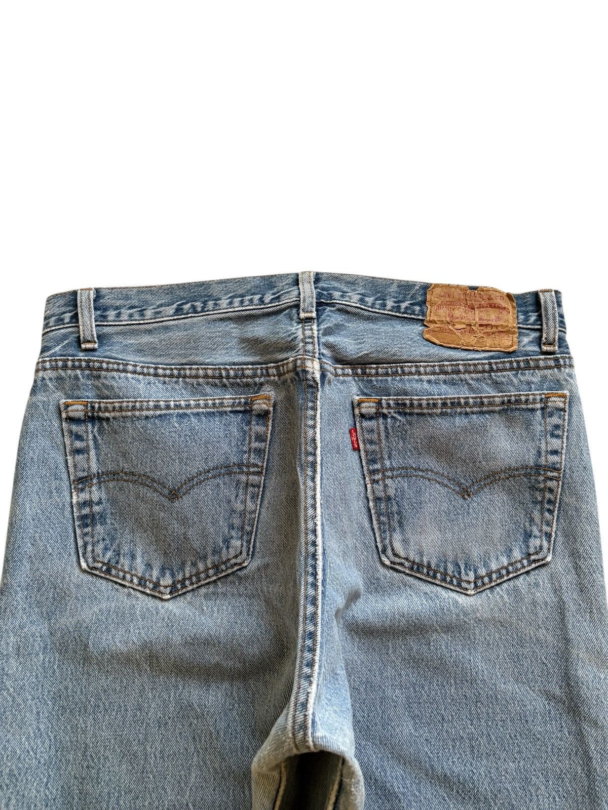 LVC × Levi's × Levi's Vintage Clothing Vintage 90s Levis Blue Wash Distressed Ripped Loose Jeans Size US 33 - 8 Thumbnail