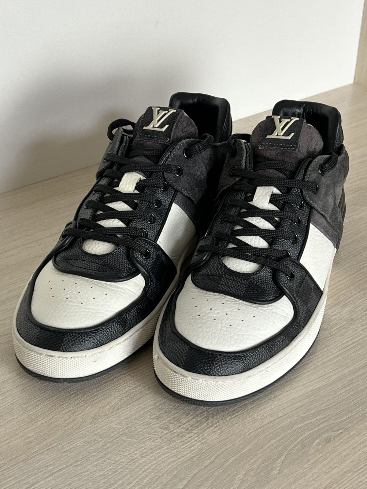 Louis Vuitton Louis Vuitton Archival Damier Leather Suede Sneakers Size US 9 / EU 42 - 4 Thumbnail