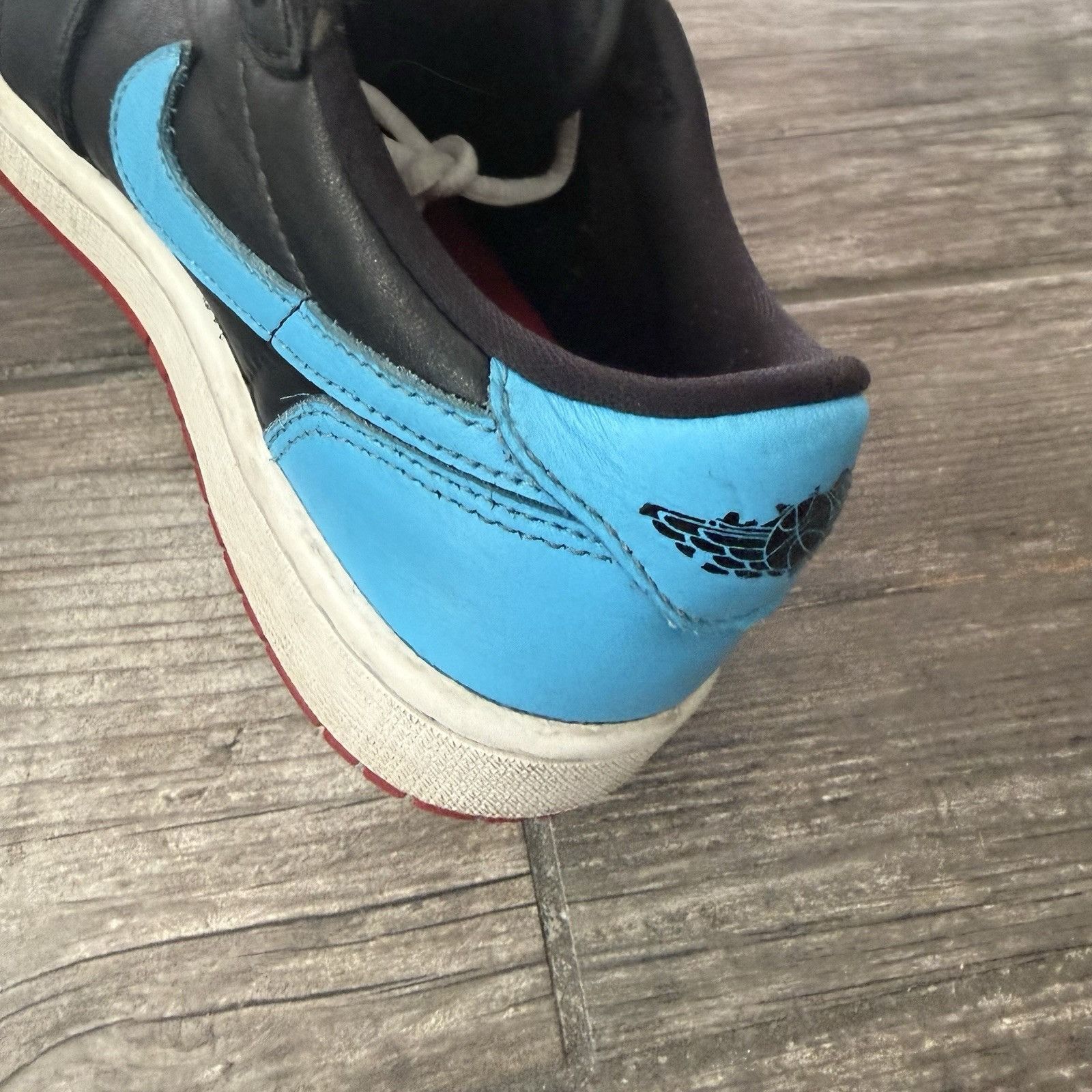 Jordan Brand WMNS AIR JORDAN 1 LOW NC TO CHI CZ0775-046 6.5 PREOWNED NO B Size US 6.5 / IT 36.5 - 11 Thumbnail