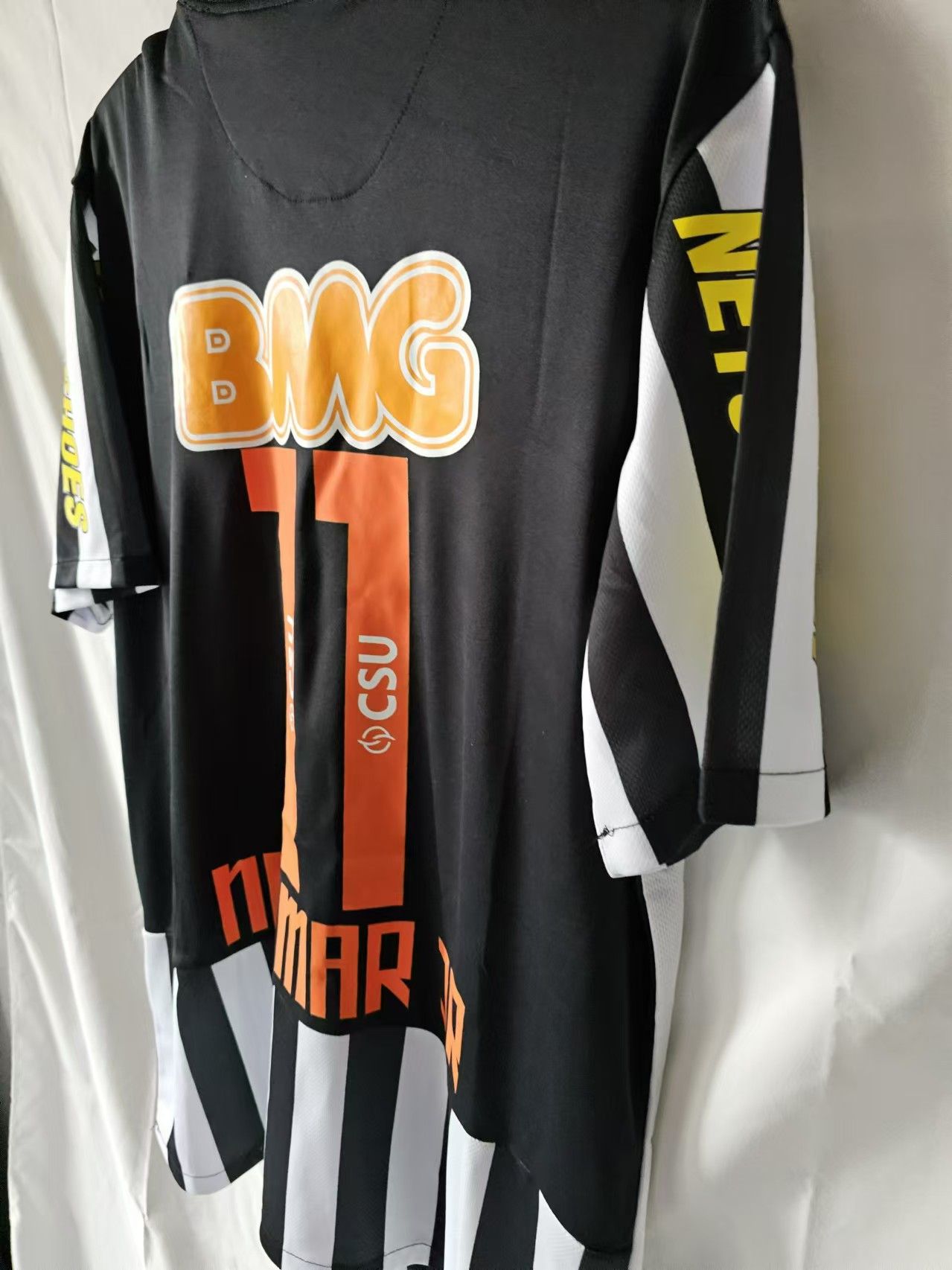 Other Santos FC #11 Neymar Jersey Home Size US XXL / EU 58 / 5 - 4 Thumbnail