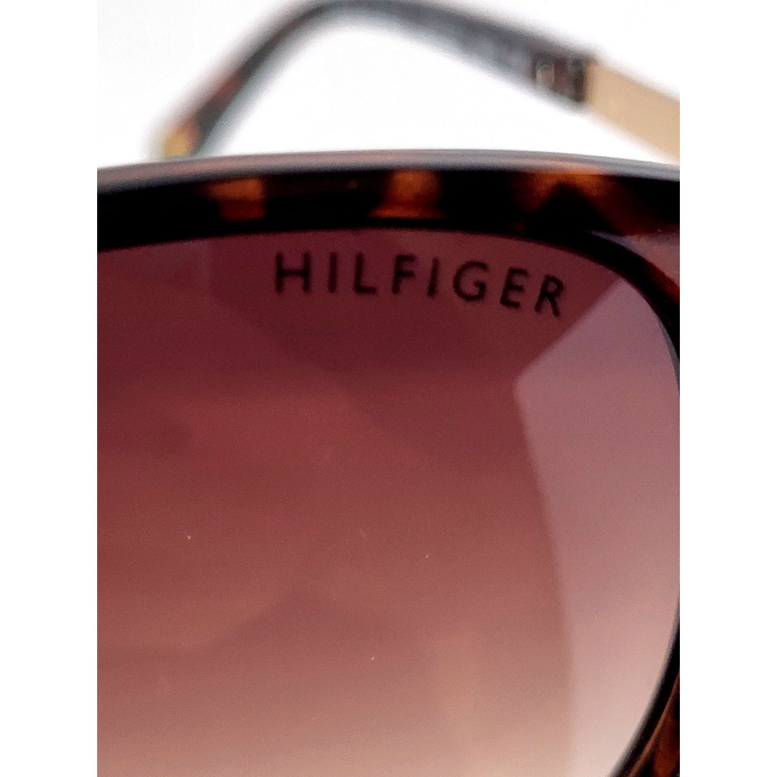Tommy Hilfiger Womens Hilfiger Sally Gradient Sunglasses Brown Pre-Owned Size ONE SIZE - 7 Thumbnail