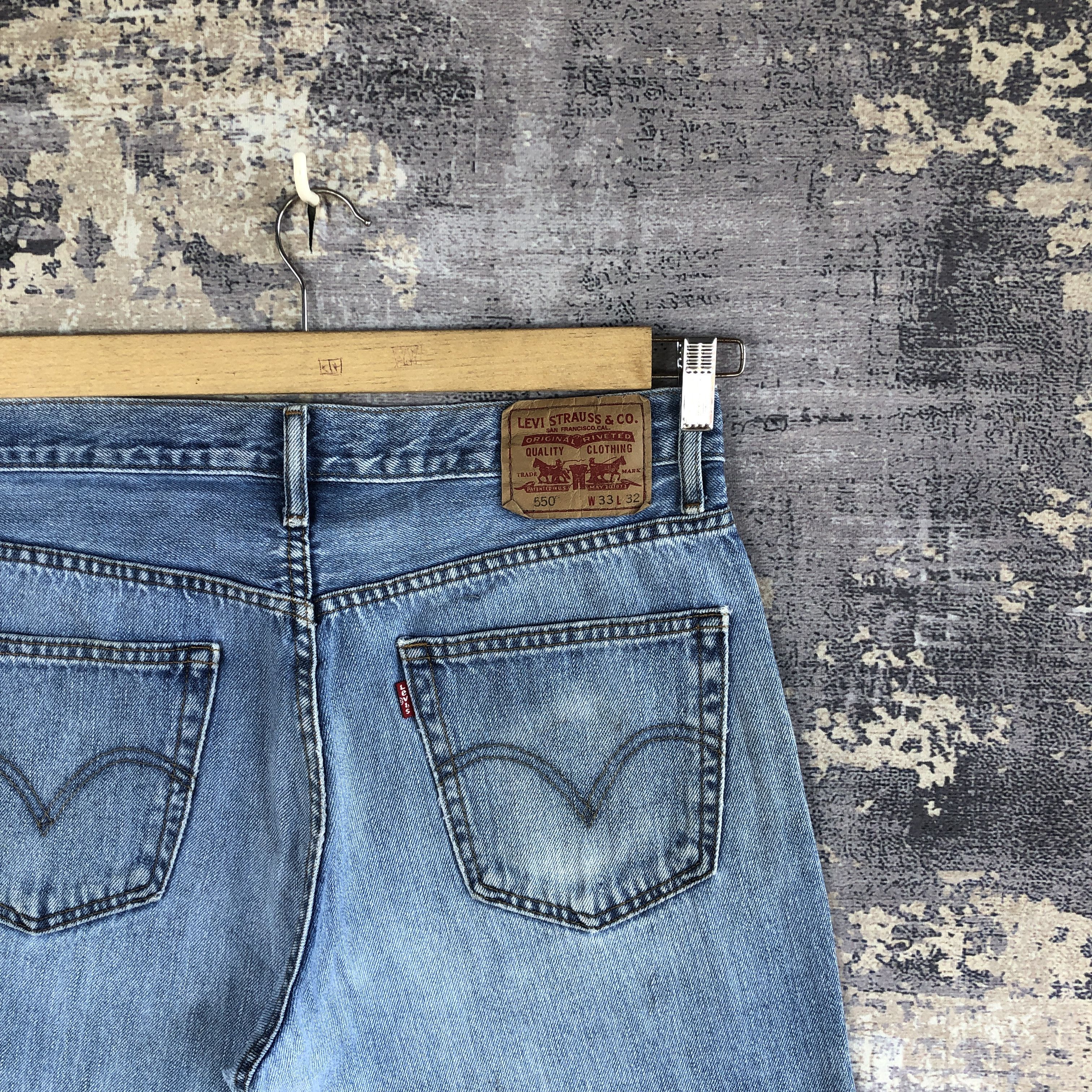 Levi's Vintage Levis Sun Faded Jeans Levi's 550 Light Wash Denim Size US 32 / EU 48 - 5 Thumbnail