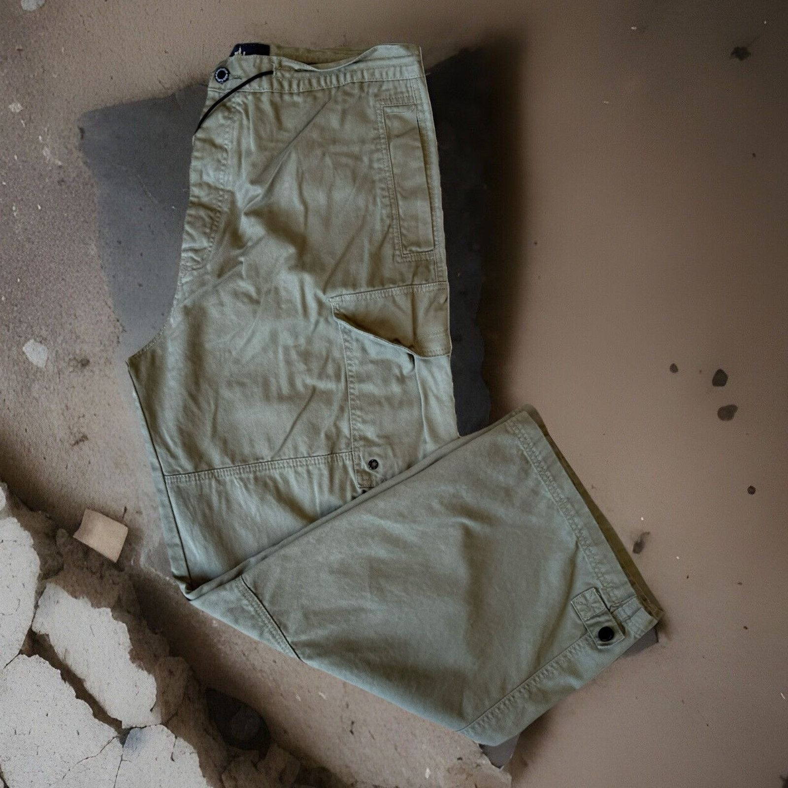 Massive × Vintage Vintage Massive Cargo Pants 36 Beige Baggy Skater Streetwear Size US 36 / EU 52 - 1 Thumbnail