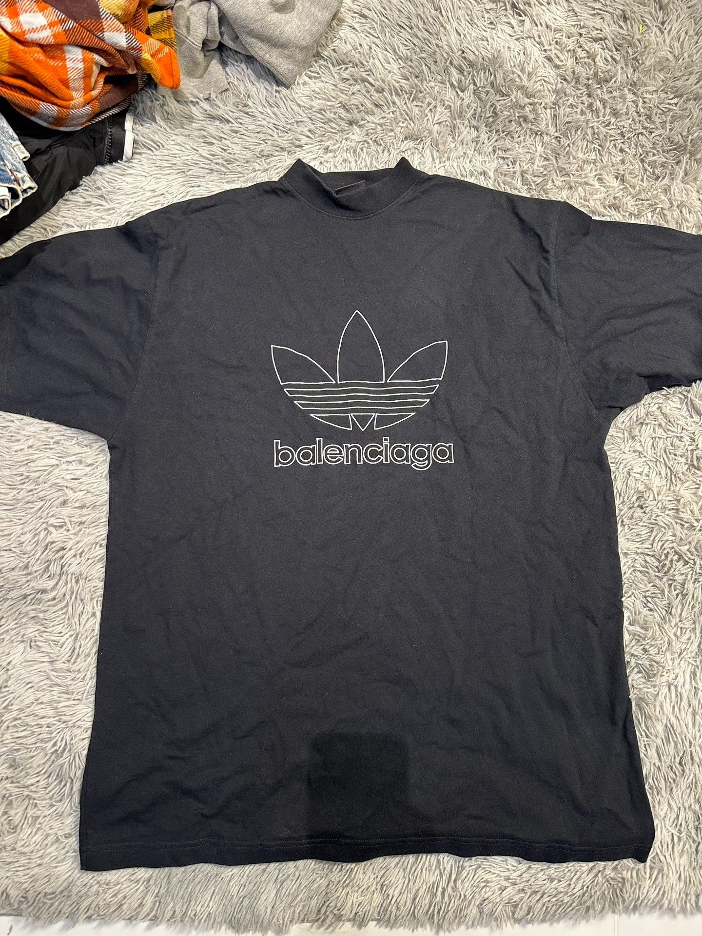 Balenciaga Balenciaga x Adidas Black Embroidered T-shirt Size US L / EU 52-54 / 3 - 1 Thumbnail