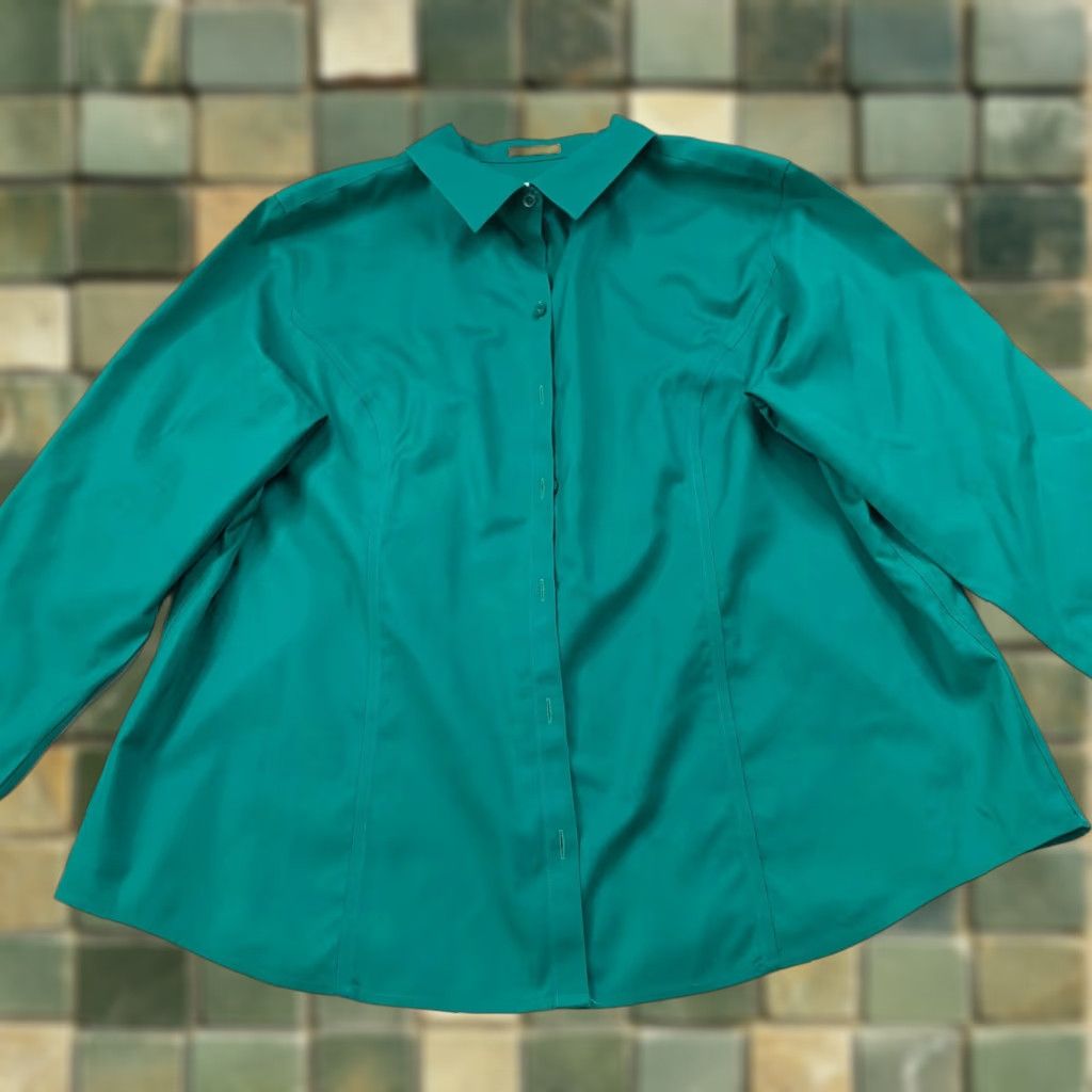 Vintage Chico's Shirt Green 3 No Iron 100% Cotton Long Sleeve Button-Up, MINT, Womens, Regular, Size 3 Size XS / US 0-2 / IT 36-38 - 1 Thumbnail