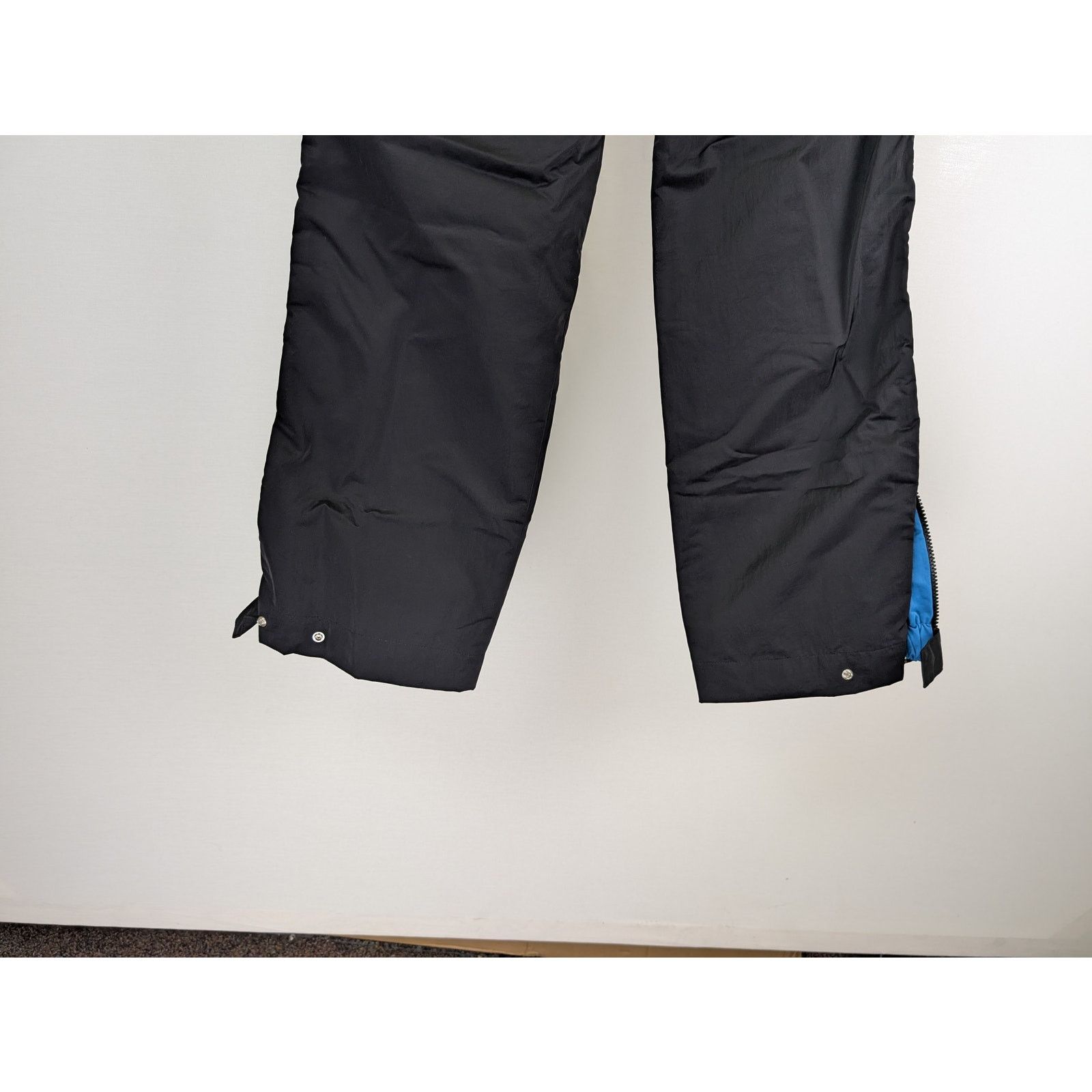Bottega Veneta o1rshd1 Tech Nylon Trousers Pant in Black/Pacific Size US 30 / EU 46 - 11 Thumbnail