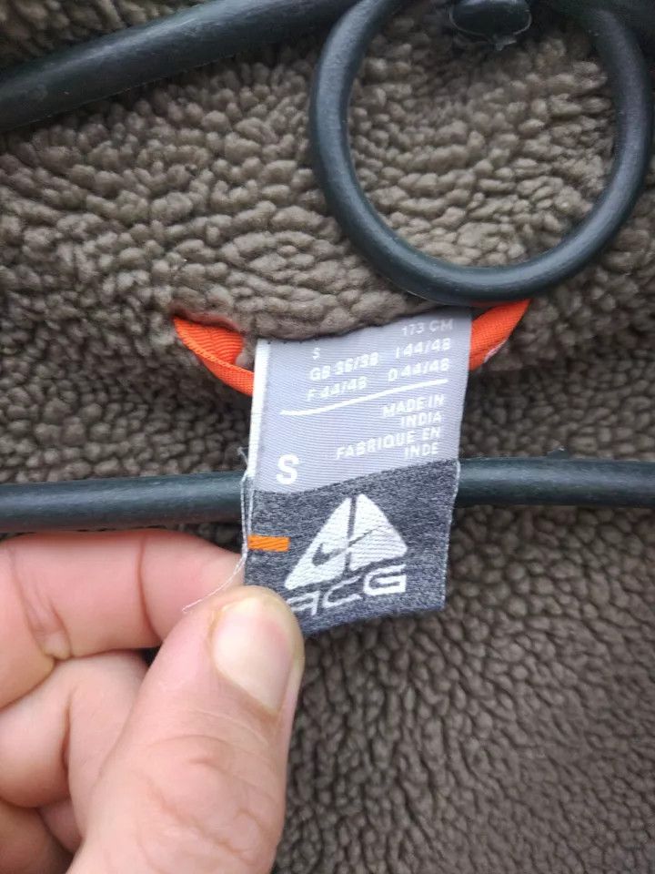 nike acg jacket men size S