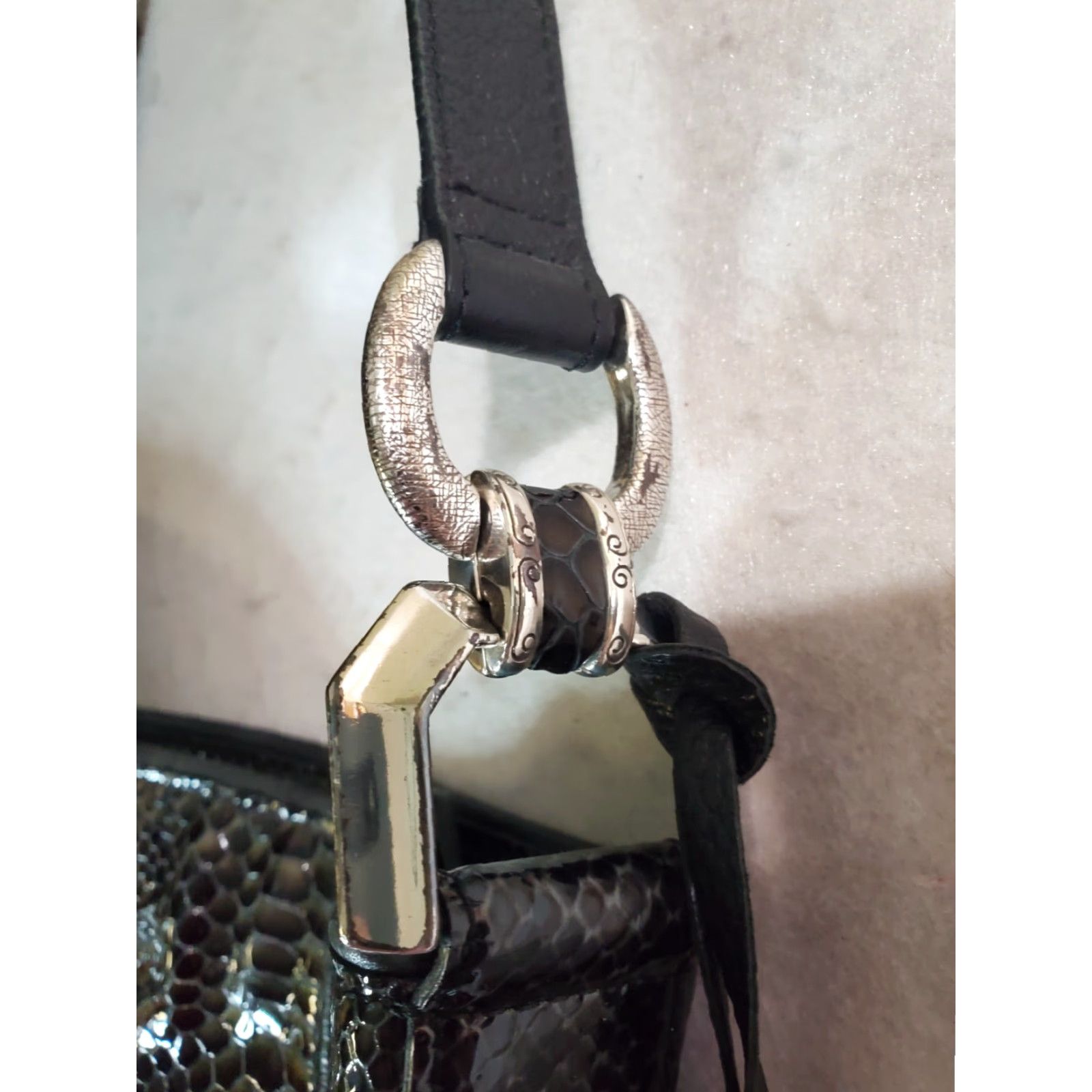 Brighton VINTAGE Brighton Shoulder Bag Brown Green Snakeskin Pattern w/ Heart Charm, Patent Leather, Medium, Women Size ONE SIZE - 6 Thumbnail