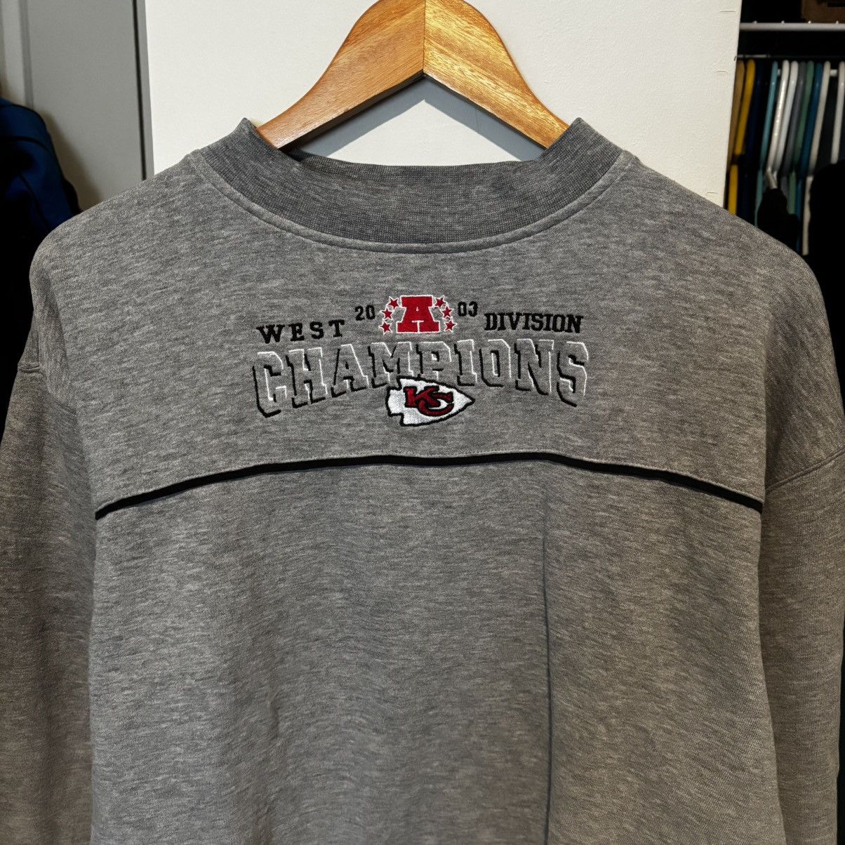 NFL Vintage Y2K 2003 Kansas City Chiefs West Division Crewneck Size US XL / EU 56 / 4 - 1 Thumbnail