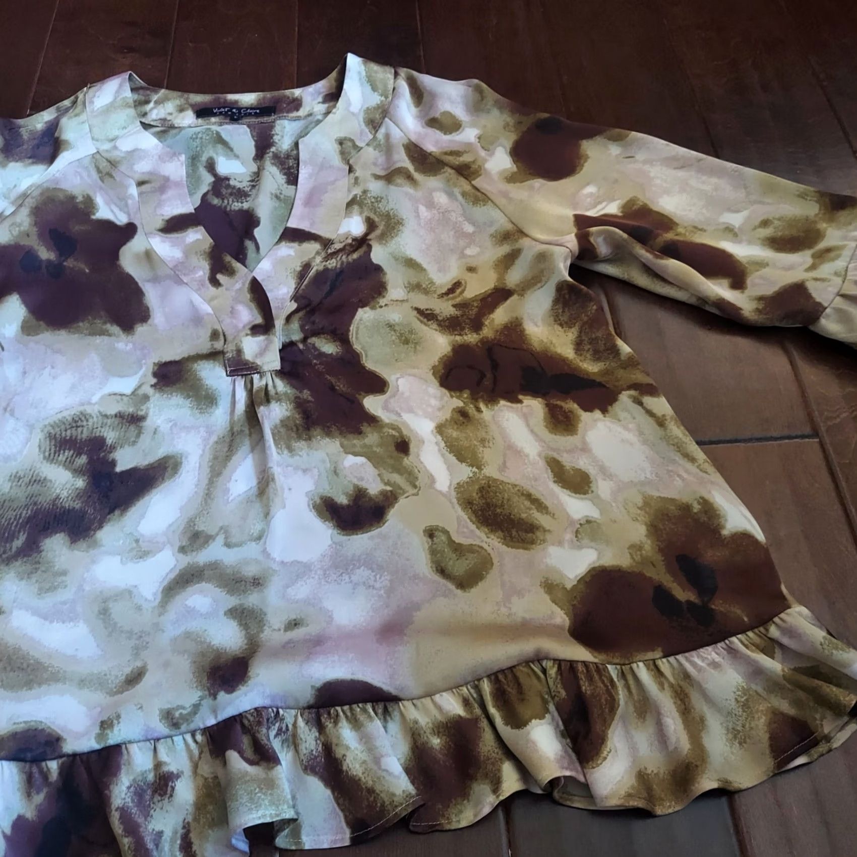 Sea New York Violet & Claire New York Women's Tye Die V Neck Blouse - 100% Polyester - Size L Size L / US 10 / IT 46 - 5 Thumbnail