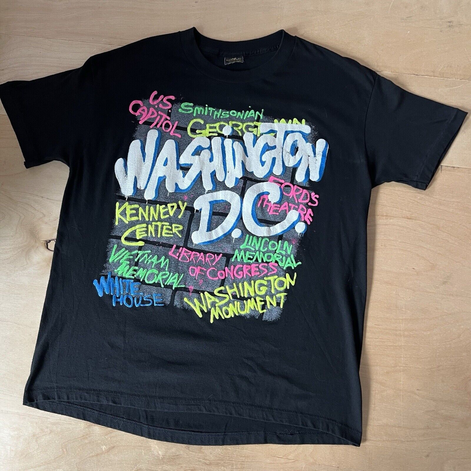 Vintage Vintage Washington DC Shirt Large Black 80s DMV Spray Paint Size US L / EU 52-54 / 3 - 7 Thumbnail