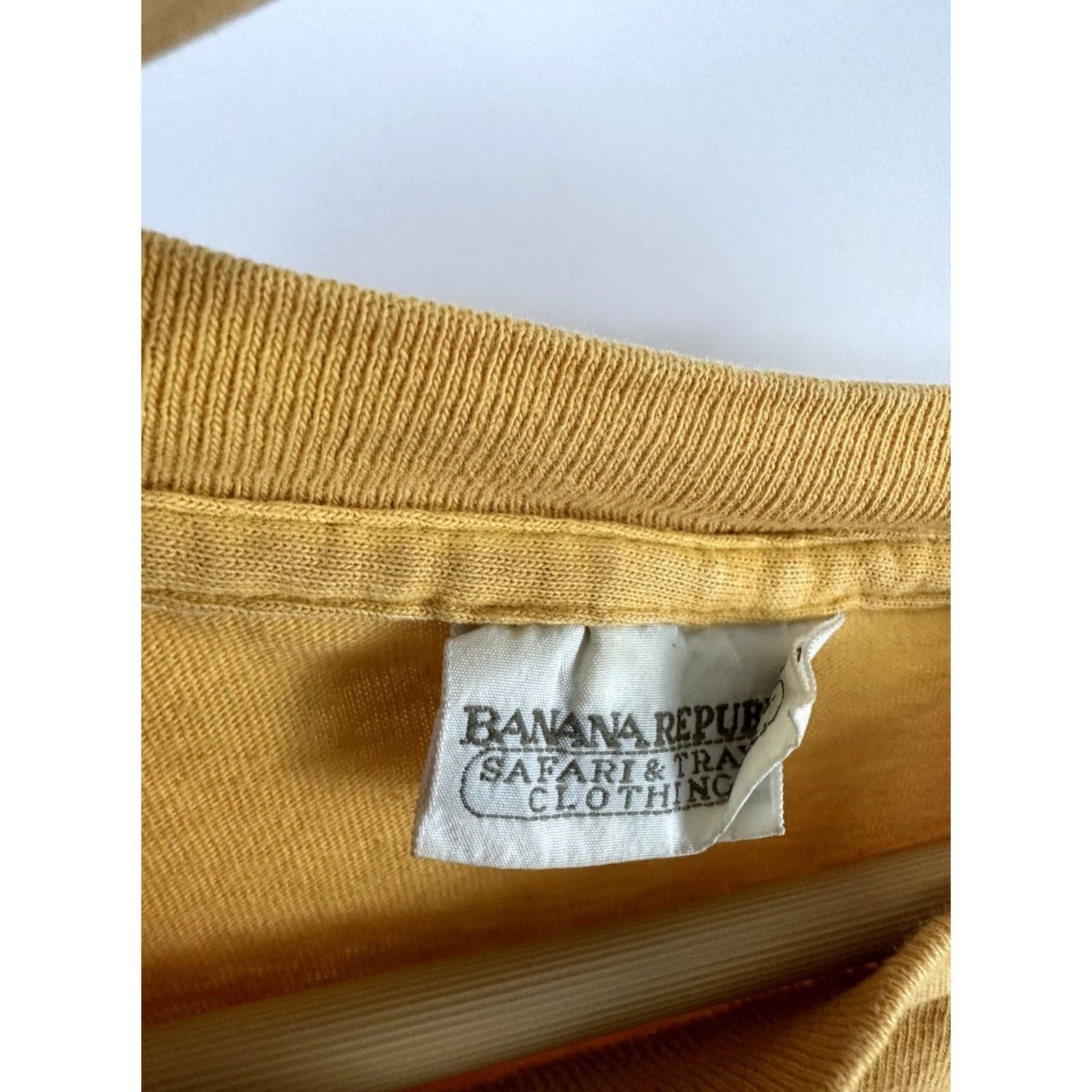 Banana Republic VTG Banana Republic Safari Mustard Selvedge Pocket Oversized T-Shirt S Men's Yellow 80s 90s N/A Size US S / EU 44-46 / 1 - 3 Thumbnail