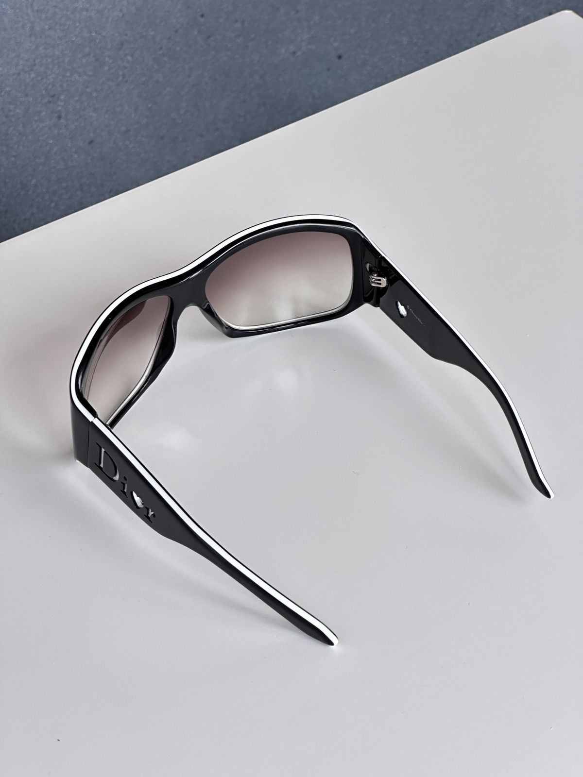 Dior DIOR Heart Logo LovinglyDior 1 Sunglasses Black Y2K Size ONE SIZE - 12 Thumbnail