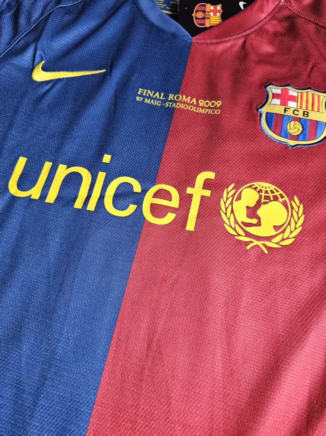 Other 2009 Barcelona #5 Carles Puyol Jersey Size US S / EU 44-46 / 1 - 4 Thumbnail