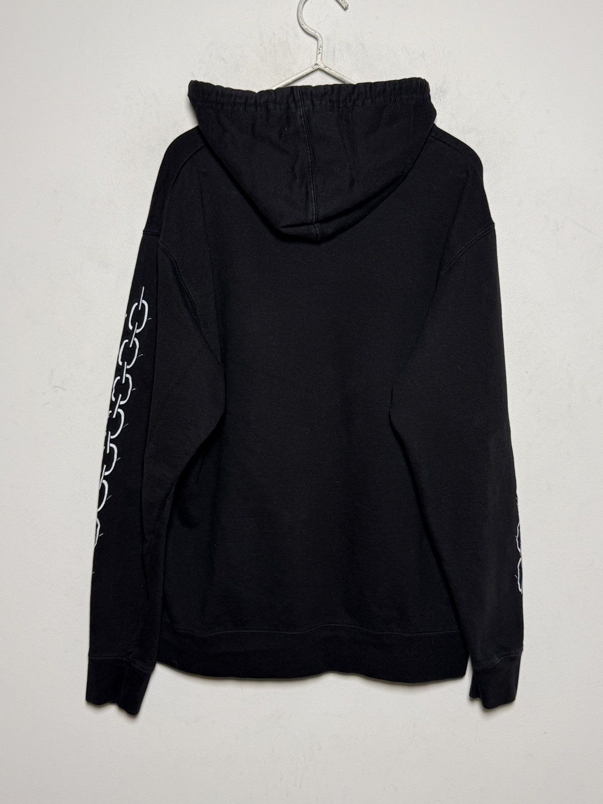 Band Tees Gyllow “Fell In Love With A Ghost” hoodie Size US M / EU 48-50 / 2 - 7 Thumbnail