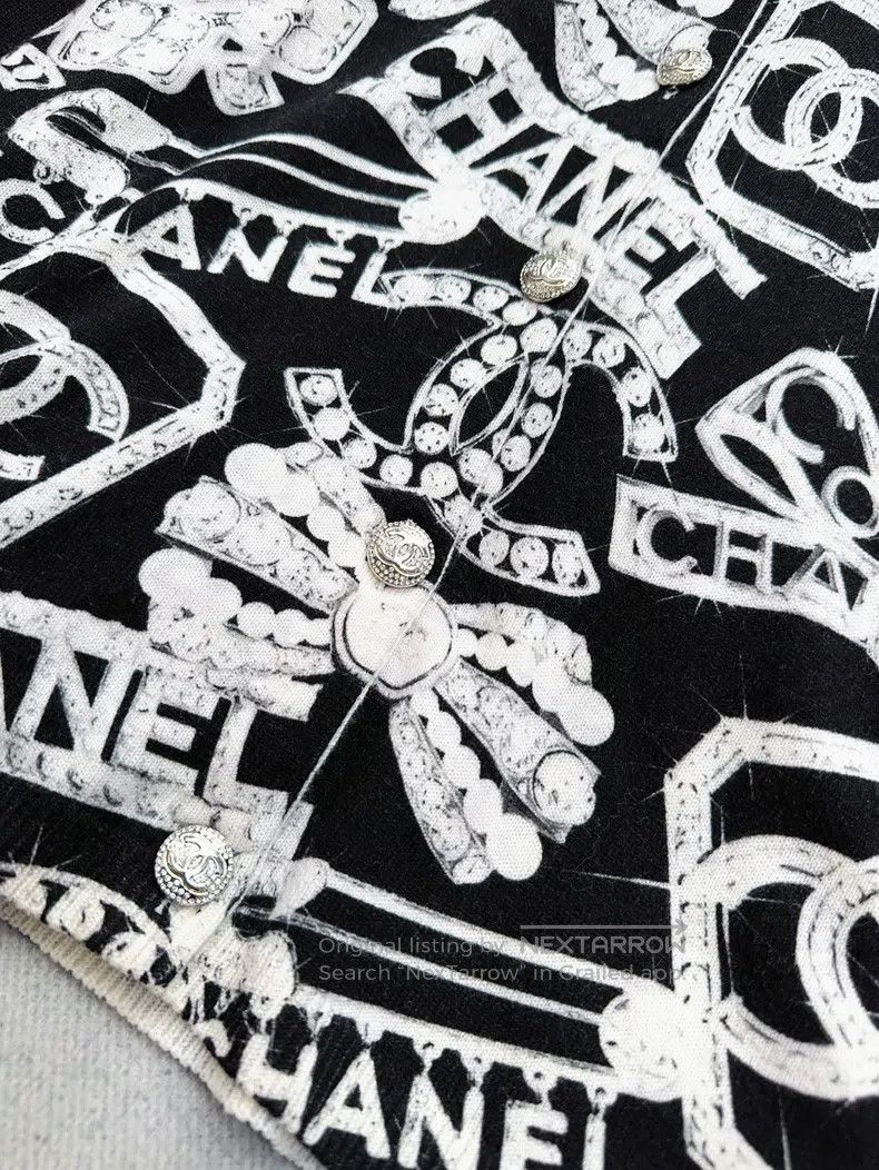 Chanel Chanel Ski series black and white jewellery pattern knitte Size XS / US 0-2 / IT 36-38 - 7 Thumbnail