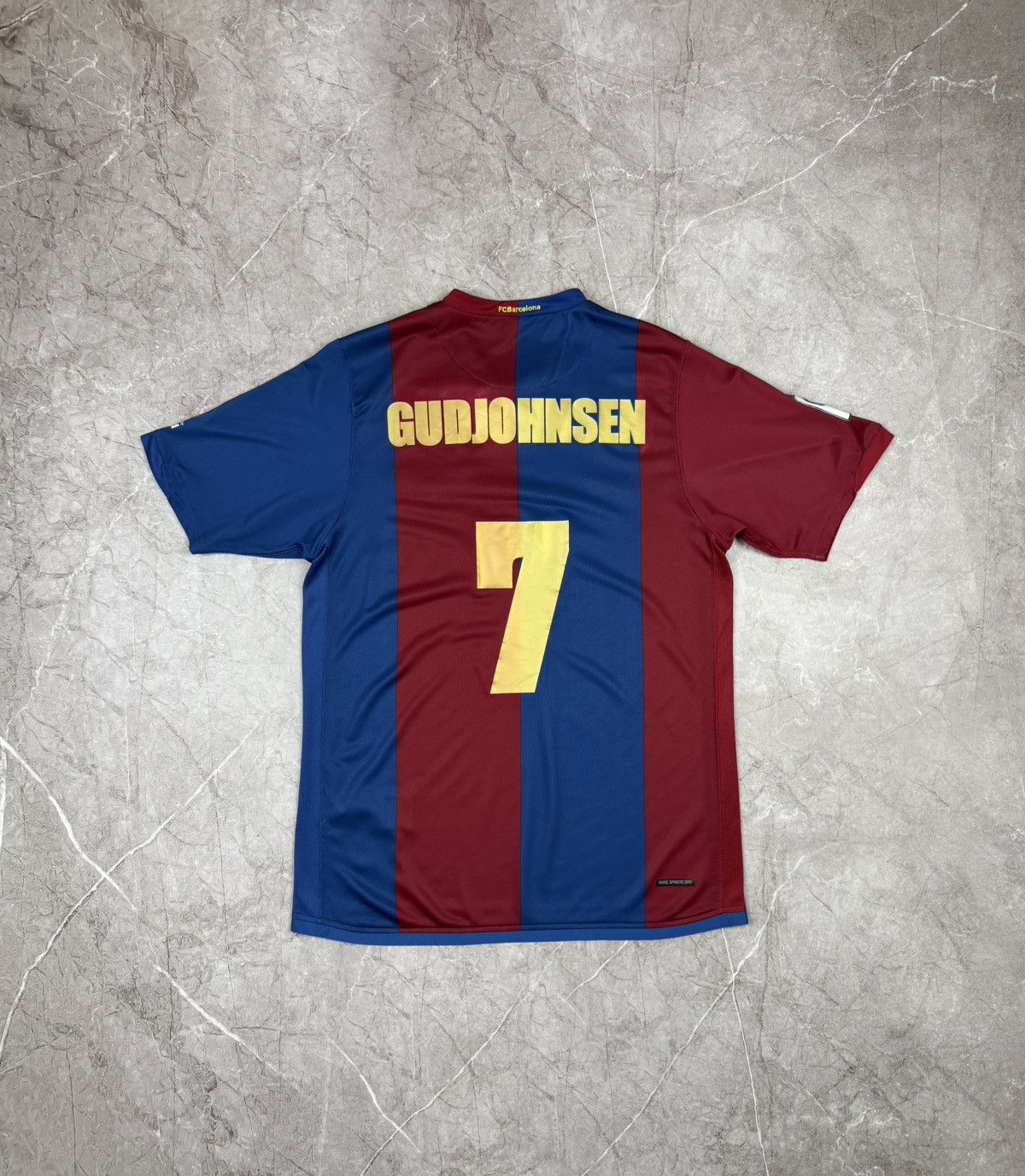 Nike Nike FC Barcelona 2008/09 — Gudjohnsen #7 Jersey Size M Size US M / EU 48-50 / 2 - 2 Thumbnail