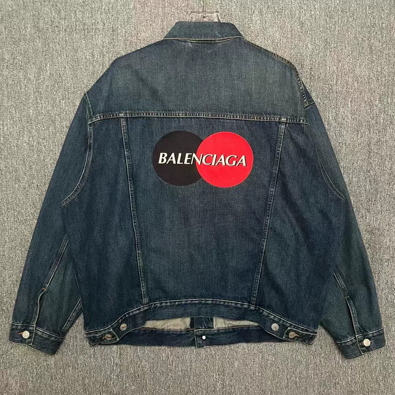 Balenciaga blenciaga washed denim jacket for men Size US M / EU 48-50 / 2 - 2 Thumbnail