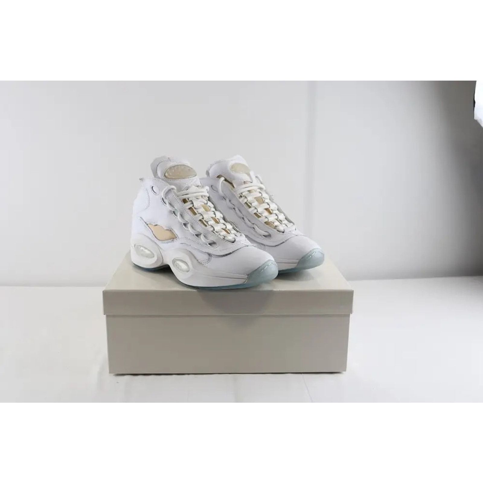 Maison Margiela × Reebok o1rshd1 Q:5 / Basketball Sneakers in White Size US 9 / EU 42 - 10 Thumbnail