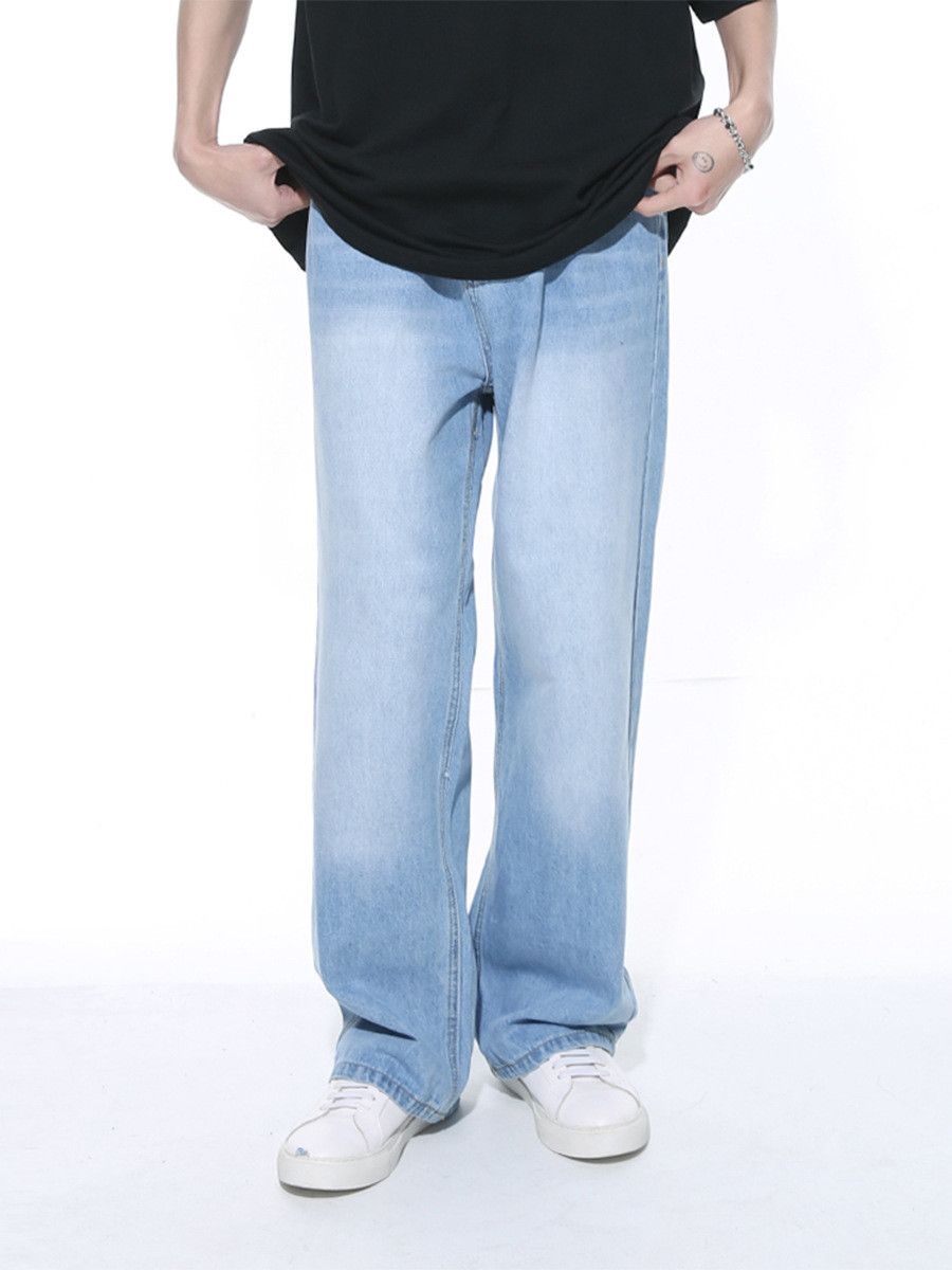 Japanese Brand Men's light blue straight-leg loose-fitting washed jeans Size US 32 / EU 48 - 2 Thumbnail