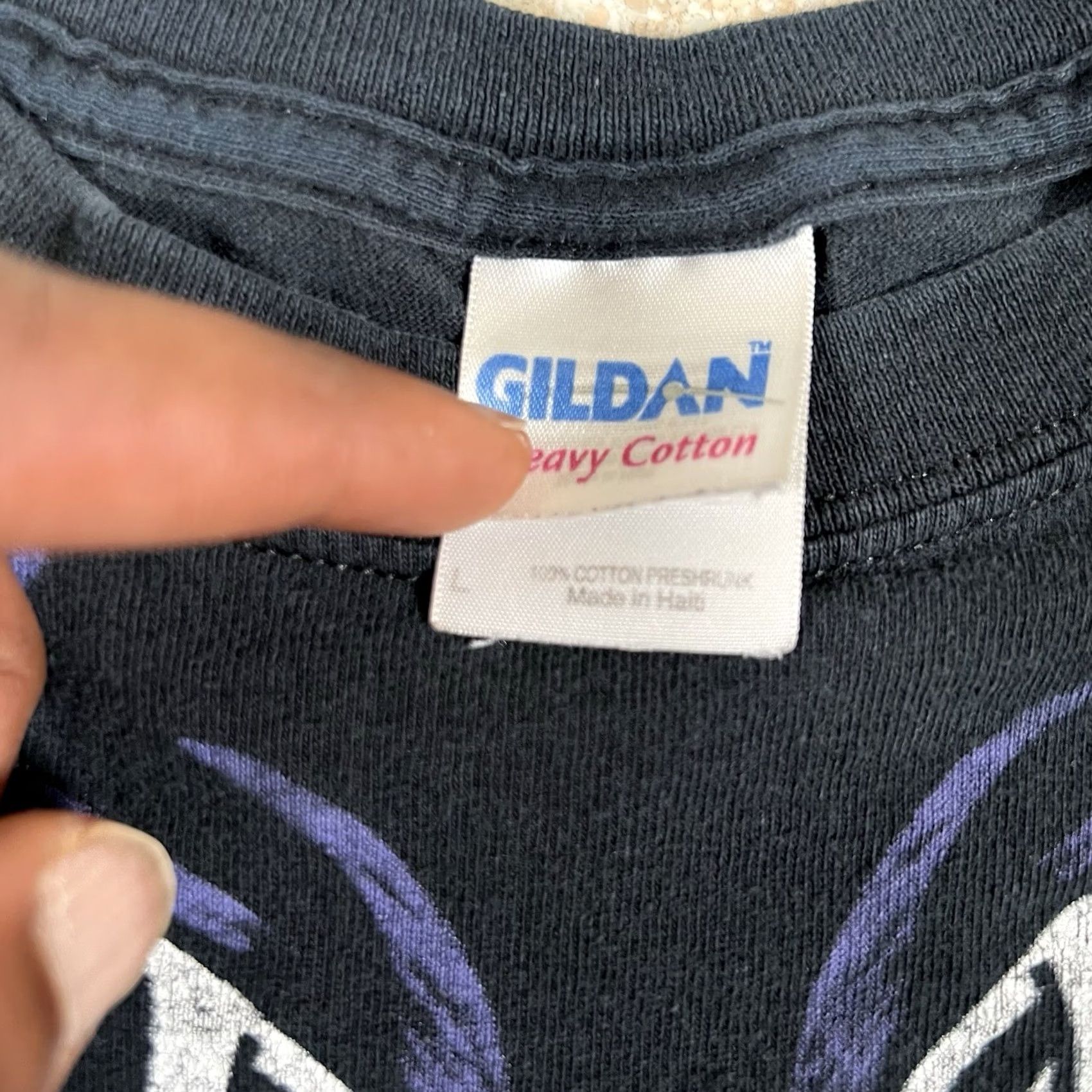 Gildan VINTAGE Gildan T-Shirt Black Grunge Y2K Liquid Blue Tribal Skulls Skate Emo Goth Large L Mens Size US L / EU 52-54 / 3 - 3 Thumbnail