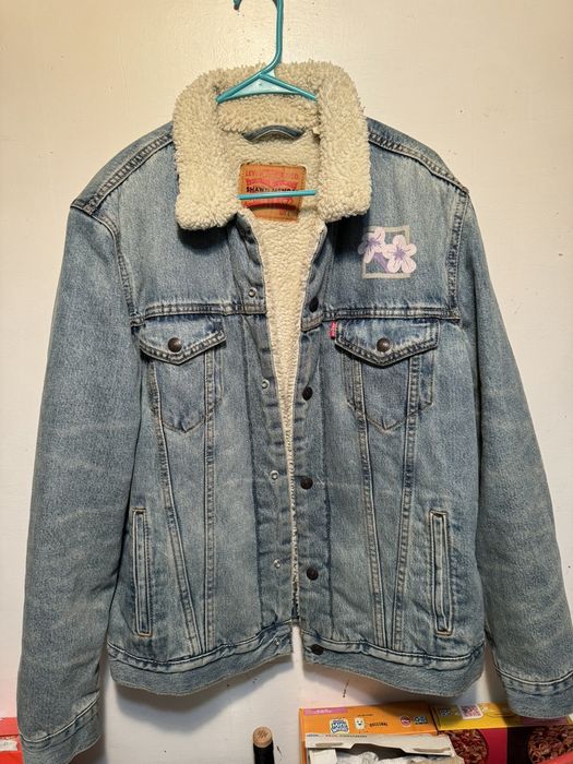 Shawn mendes store levis jacket