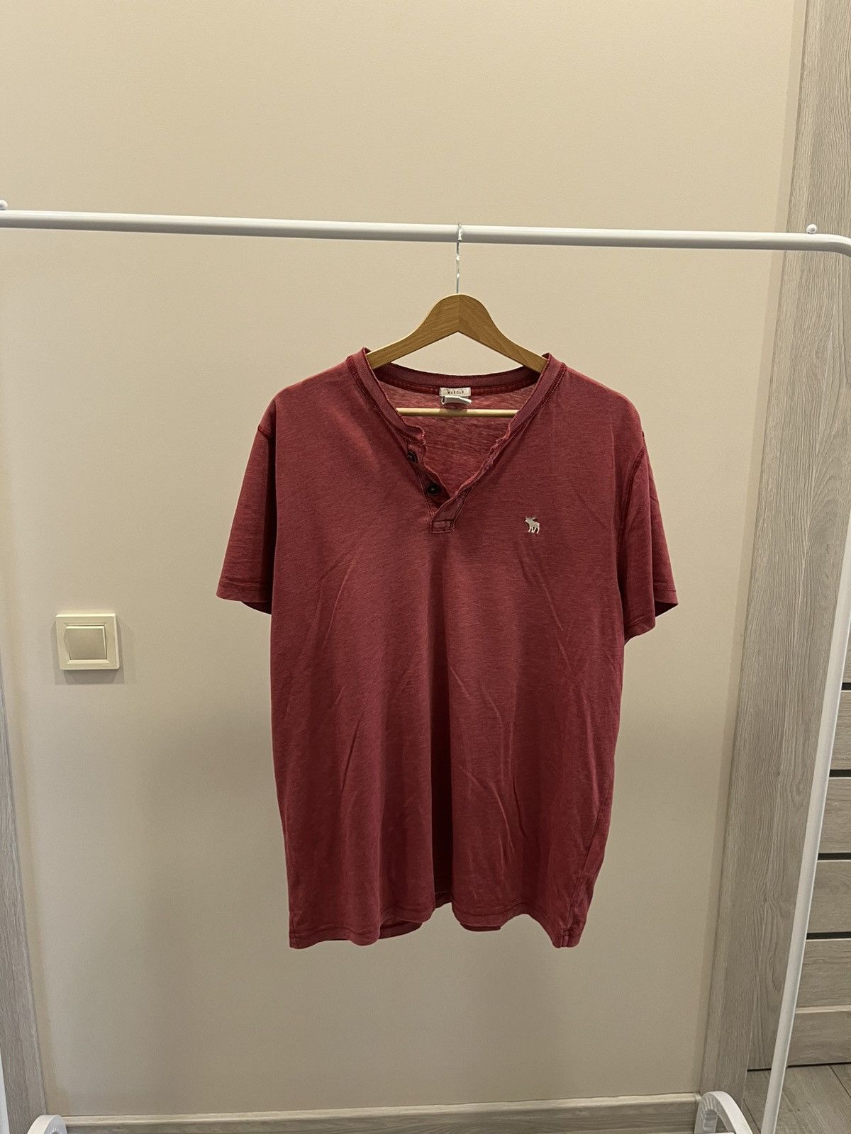 If Six Was Nine Y2K Abercrombie & Fitch T-Shirt Spellout Vintage Red Size XL Size US XL / EU 56 / 4 - 1 Thumbnail