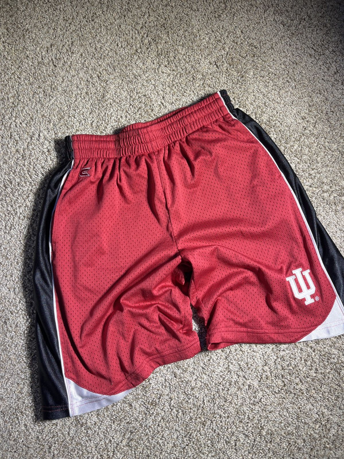 Colosseum Athletics Vintage Y2K Indiana Colosseum basketball shorts Size US 28 / EU 44 - 1 Thumbnail