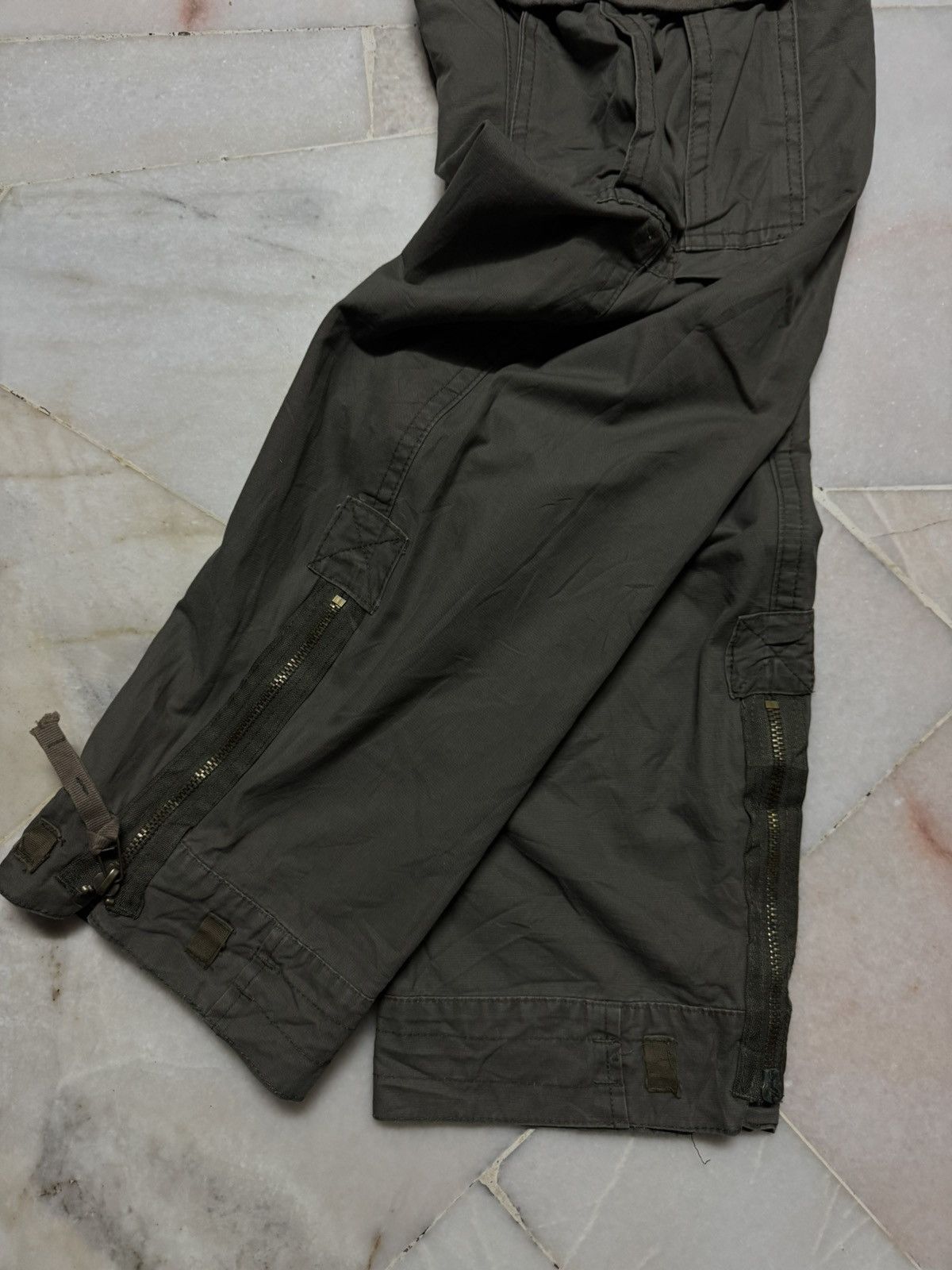 Abercrombie & Fitch Y2K ABERCROMBIE UTILITY MILITARY REG.US.TM CARGO PANTS Size US 34 / EU 50 - 14 Thumbnail