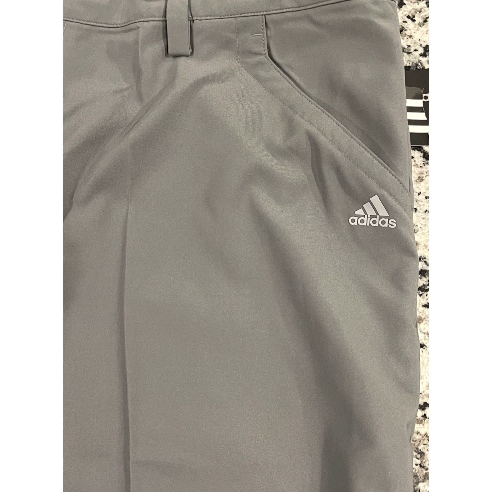 Adidas adidas Stretch Golf Shorts Gray 10" Logo Bermuda Men 36 Inseam 10" 4-Pocket Design Lightweight Elastic Waist Classic Fit NWT Size US 36 / EU 52 - 2 Thumbnail