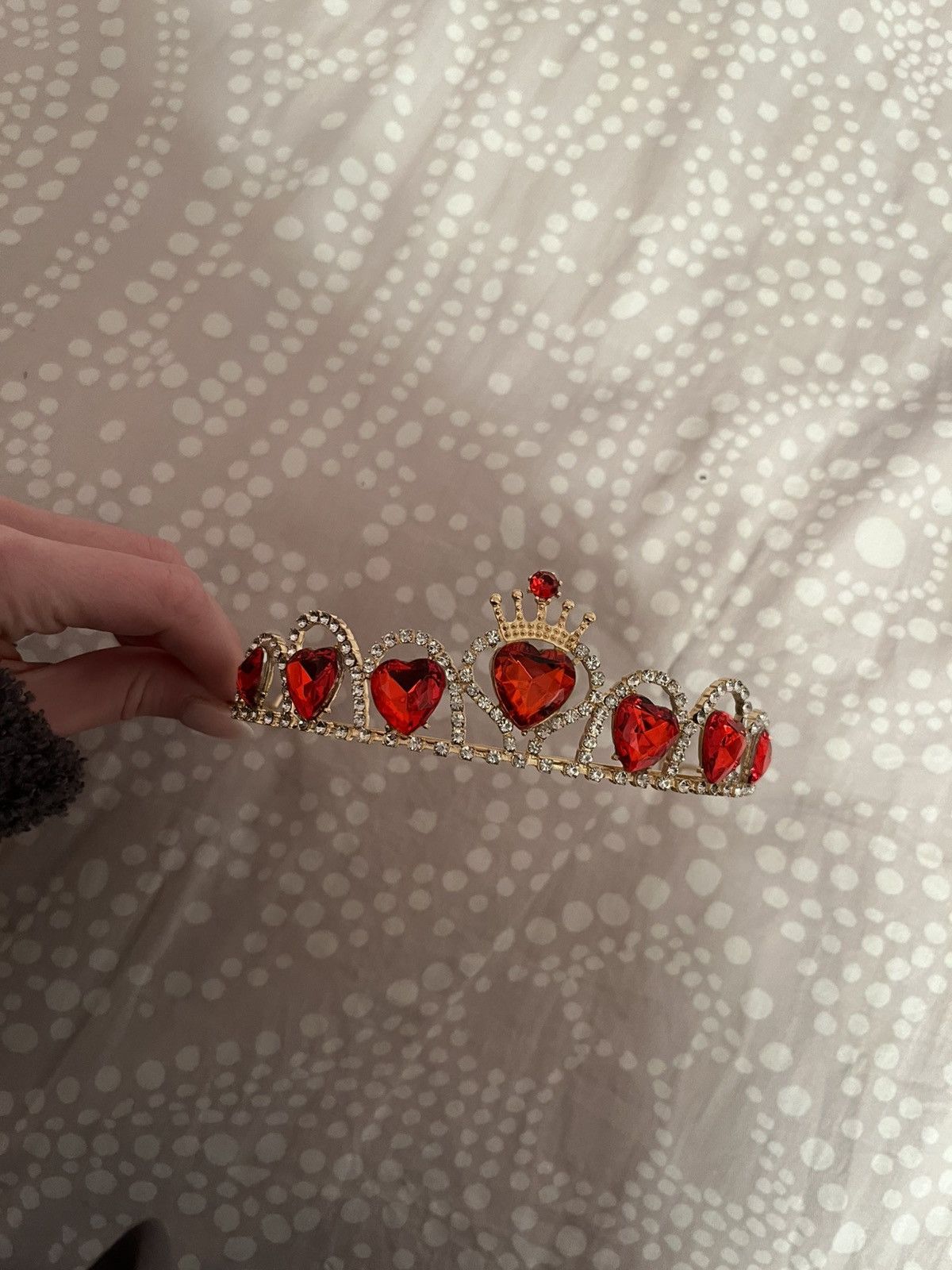 Shein Gold/Red Heart Crown Size ONE SIZE - 1 Thumbnail
