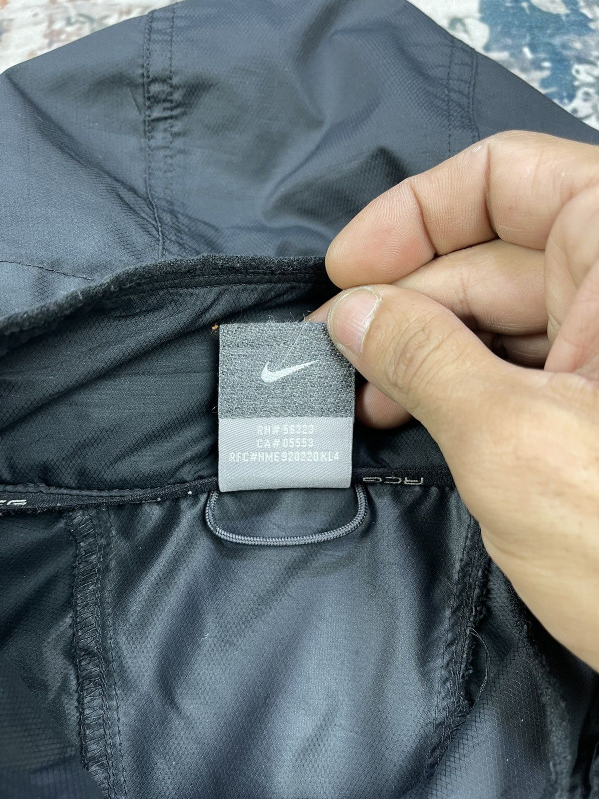 Nike ACG Vintage Nike ACG Assymetrical Zipper Windbreakers Size US M / EU 48-50 / 2 - 19 Thumbnail