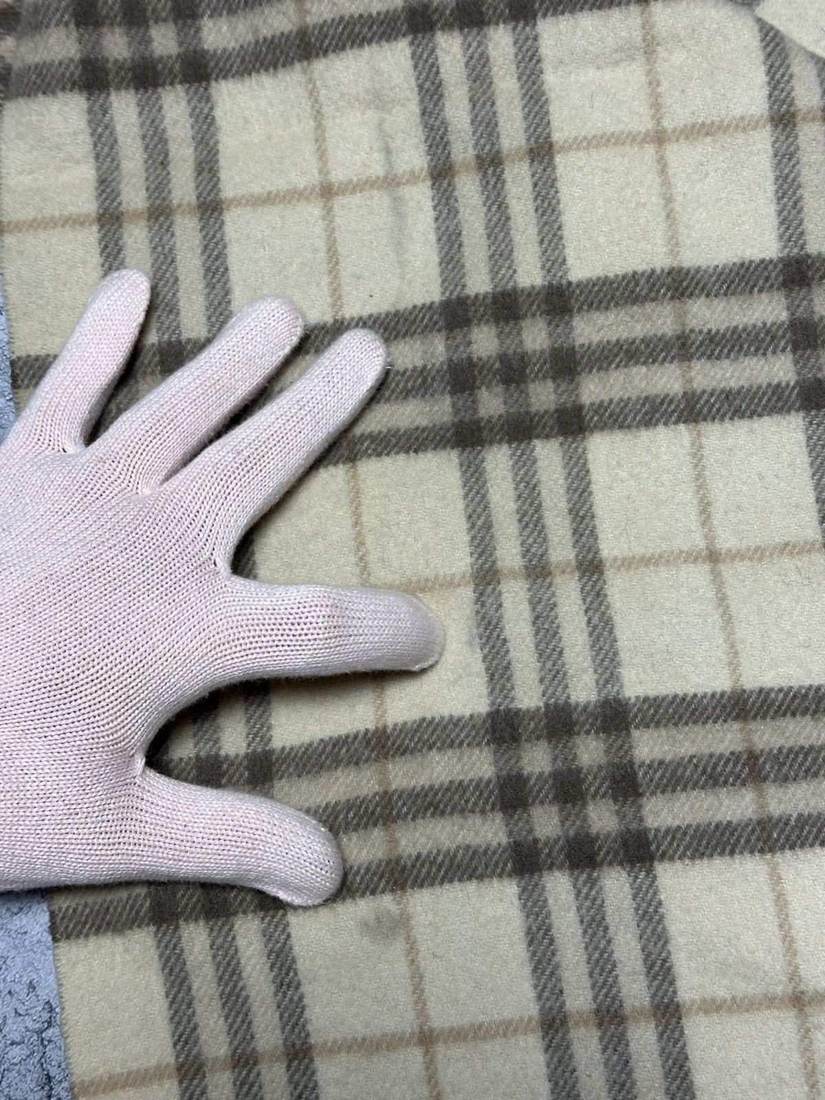 Burberry Burberry Lambswool Cashmere Nova Check Scarf Muffler Size ONE SIZE - 7 Thumbnail