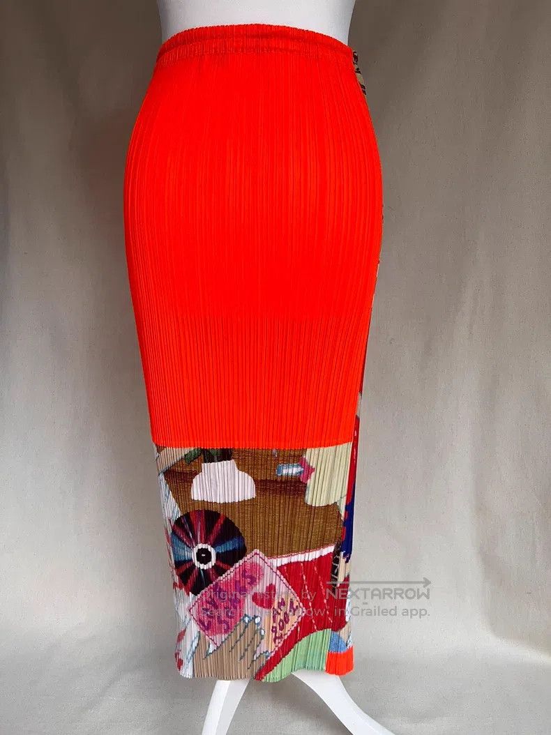 Issey Miyake Issey Miyake size:1 Red Midi Skirt Size 31" - 2 Thumbnail