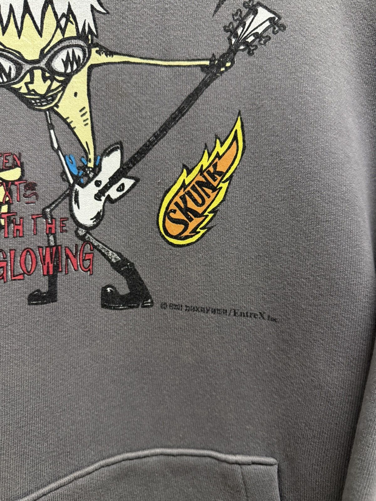 Japanese Brand Vintage 2000s Mischievous Skunk Ska Punk Hoodie Size US L / EU 52-54 / 3 - 3 Thumbnail