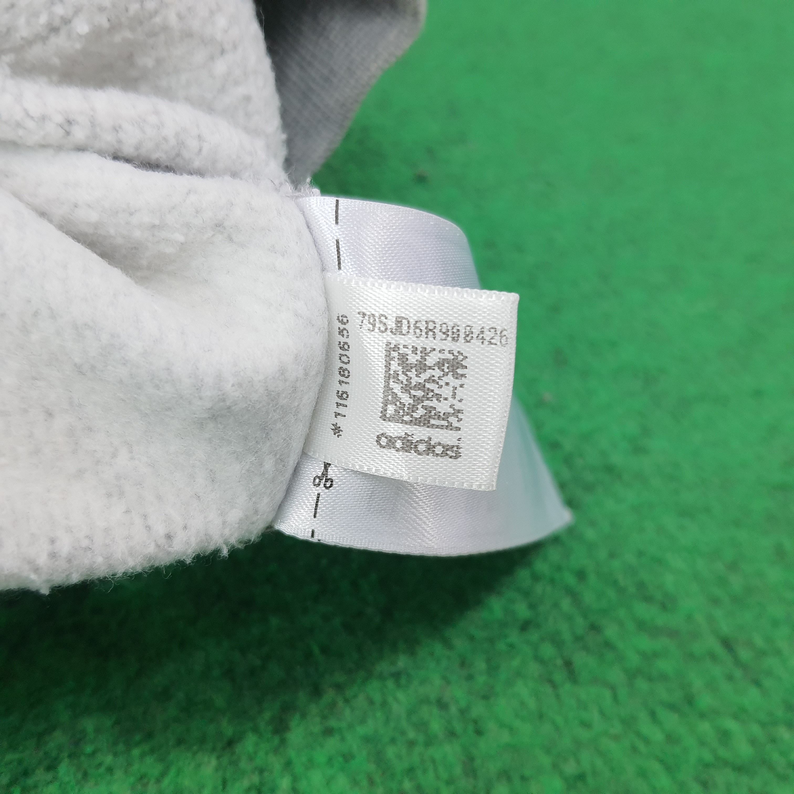 Adidas Vintage Adidas 3 Stripes Zipper Hoodie C261N27 Size US M / EU 48-50 / 2 - 12 Thumbnail