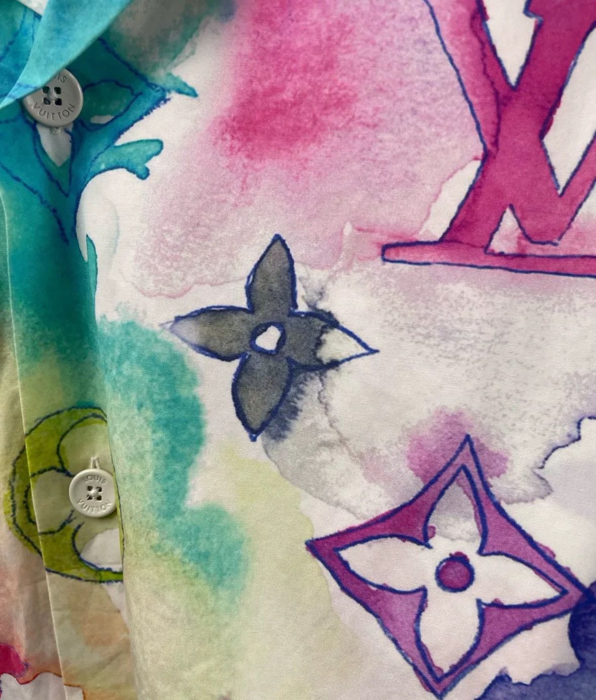 Louis Vuitton Louis Vuitton Colorful ink full logo short sleeved shirt Size US XS / EU 42 / 0 - 3 Thumbnail